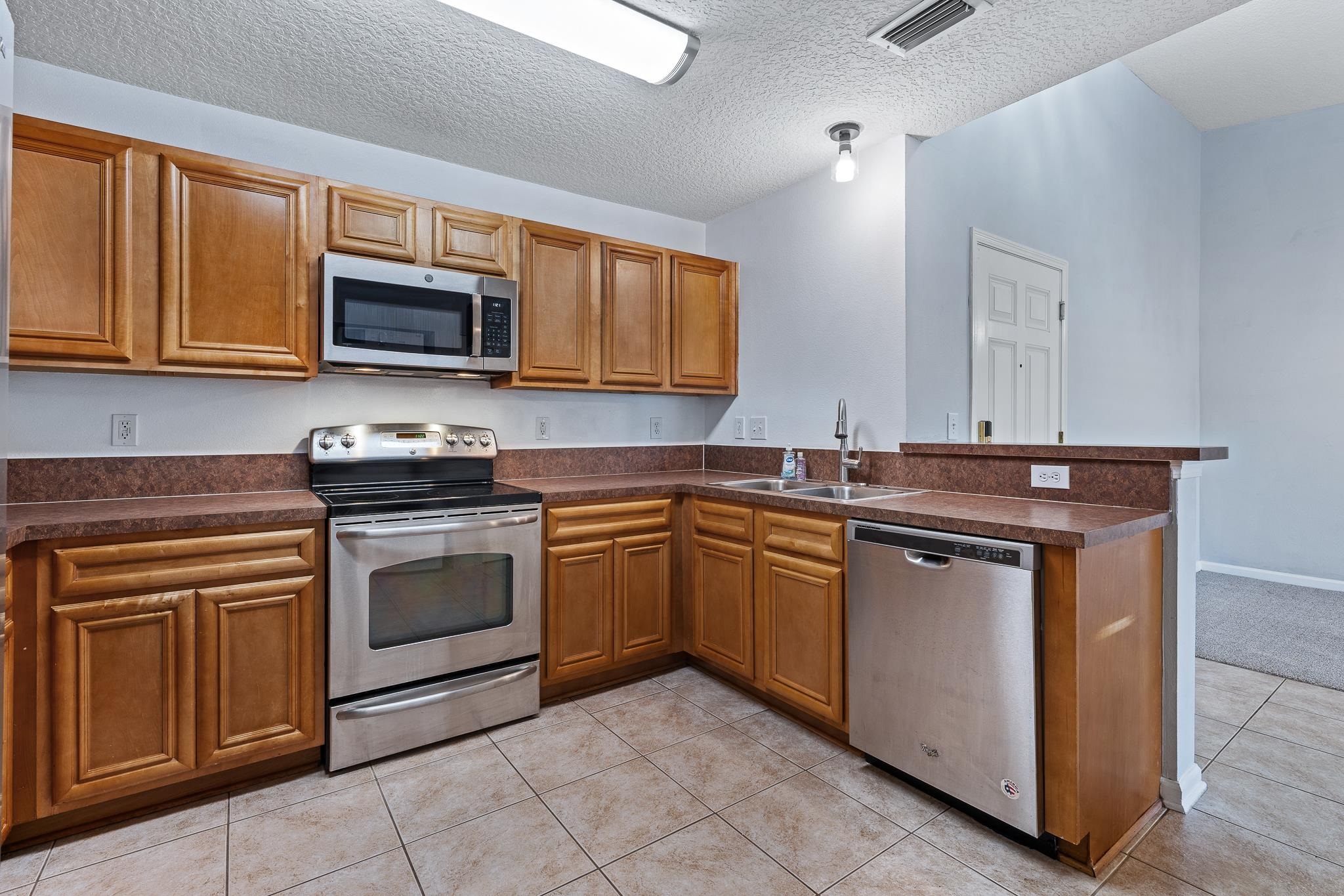 Image 13 of 32 For 2784 Golden Lake Loop