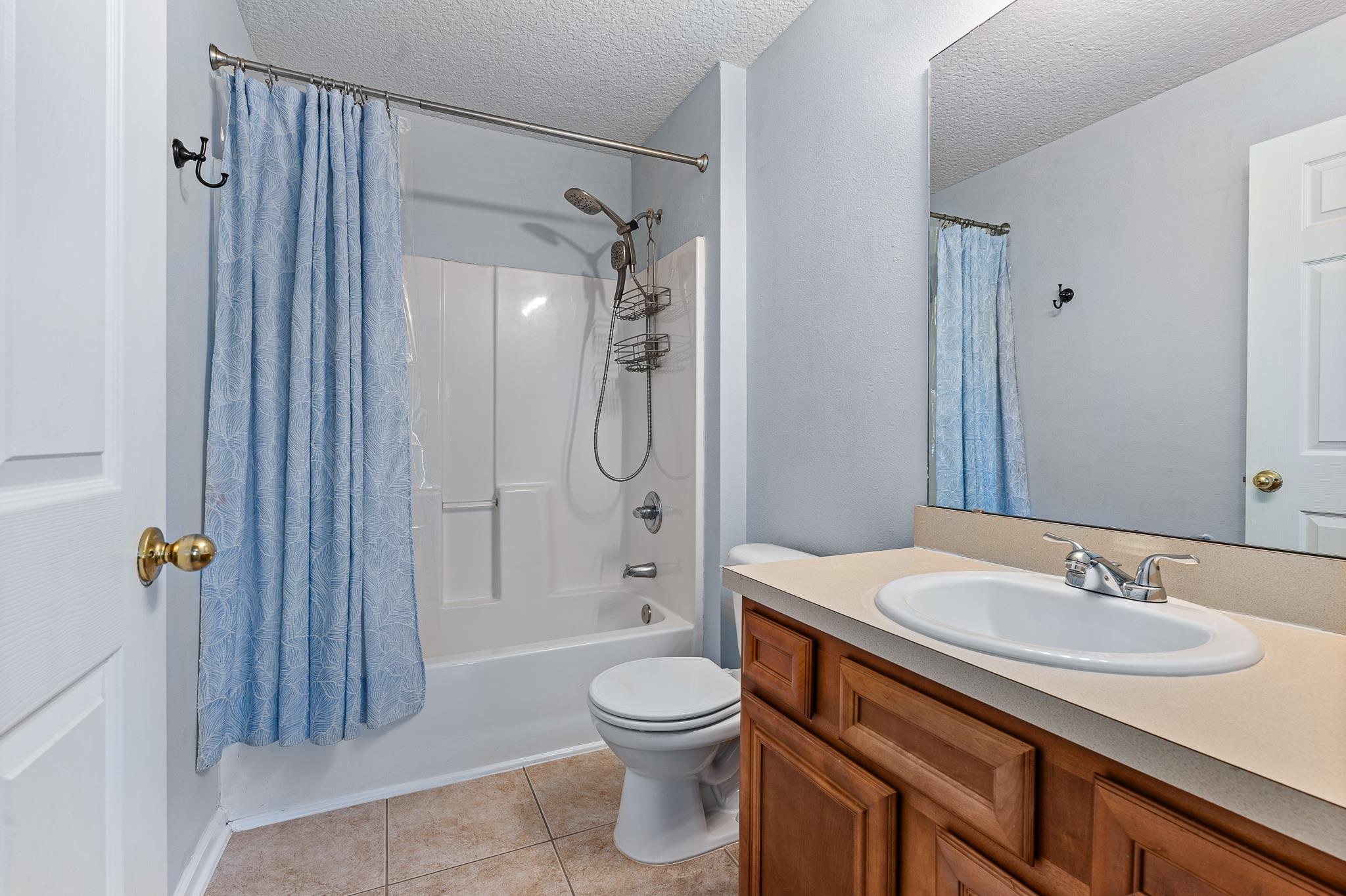 Image 19 of 32 For 2784 Golden Lake Loop