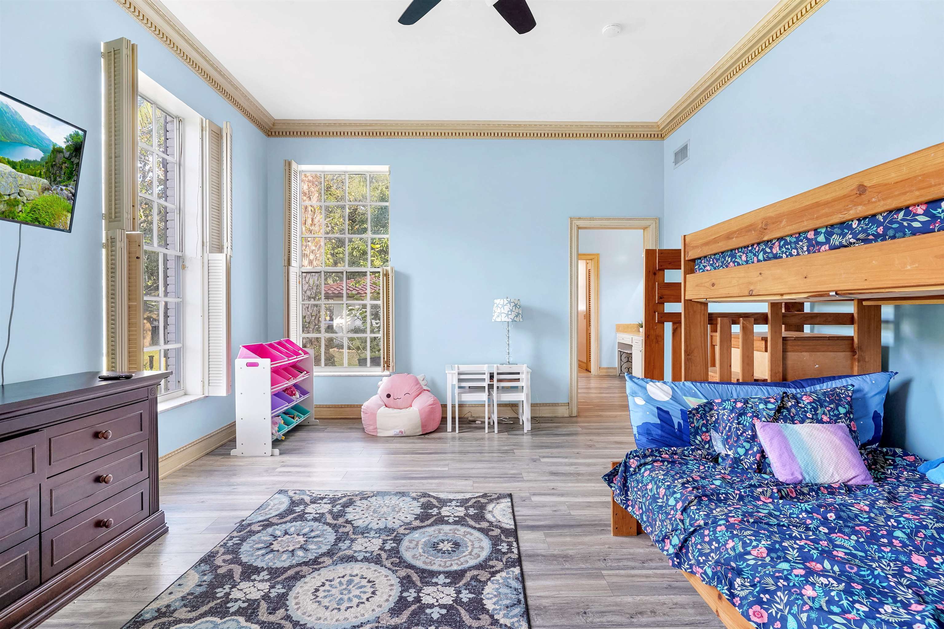 Image 30 of 47 For 40 Willow Drive