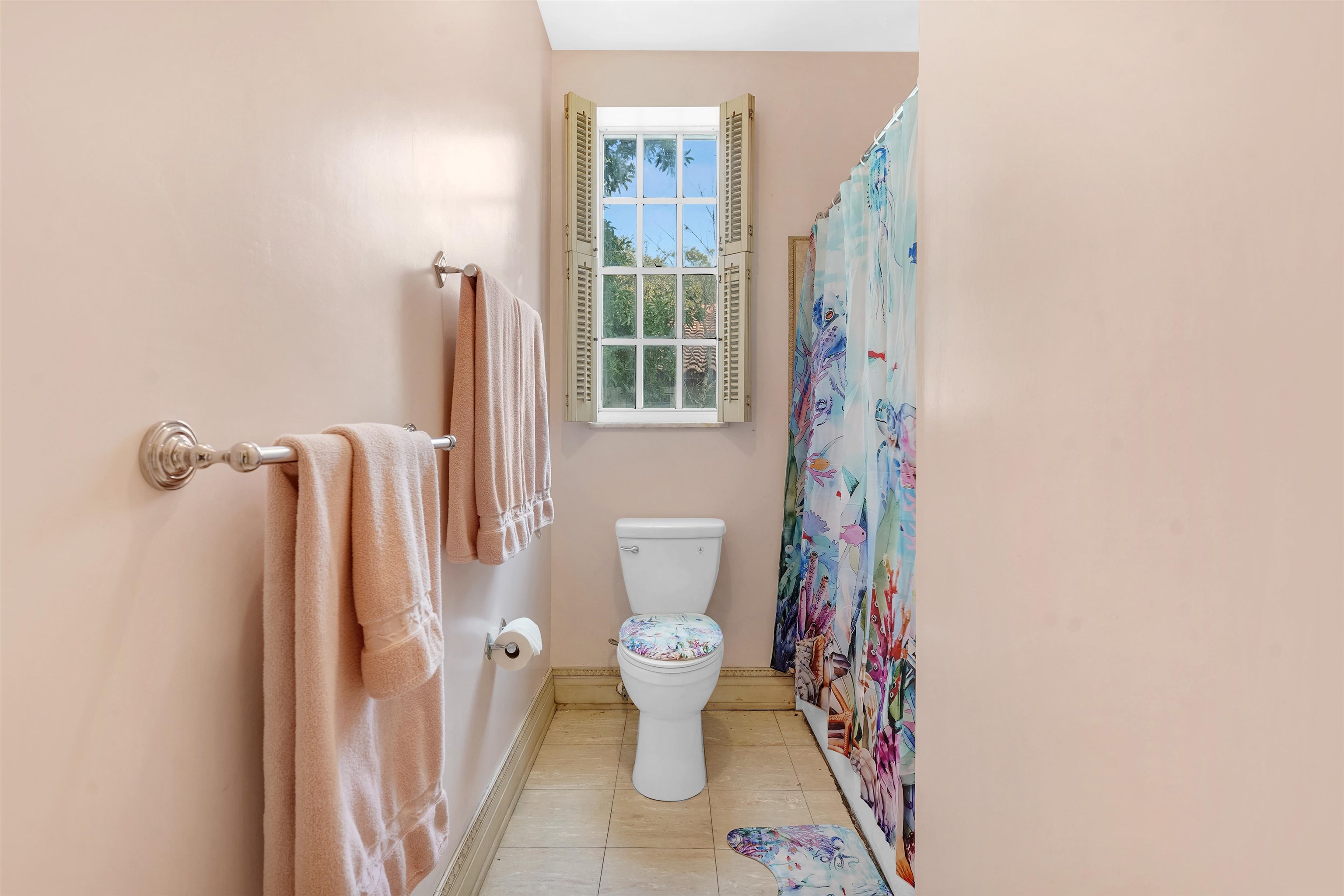 Image 34 of 47 For 40 Willow Drive