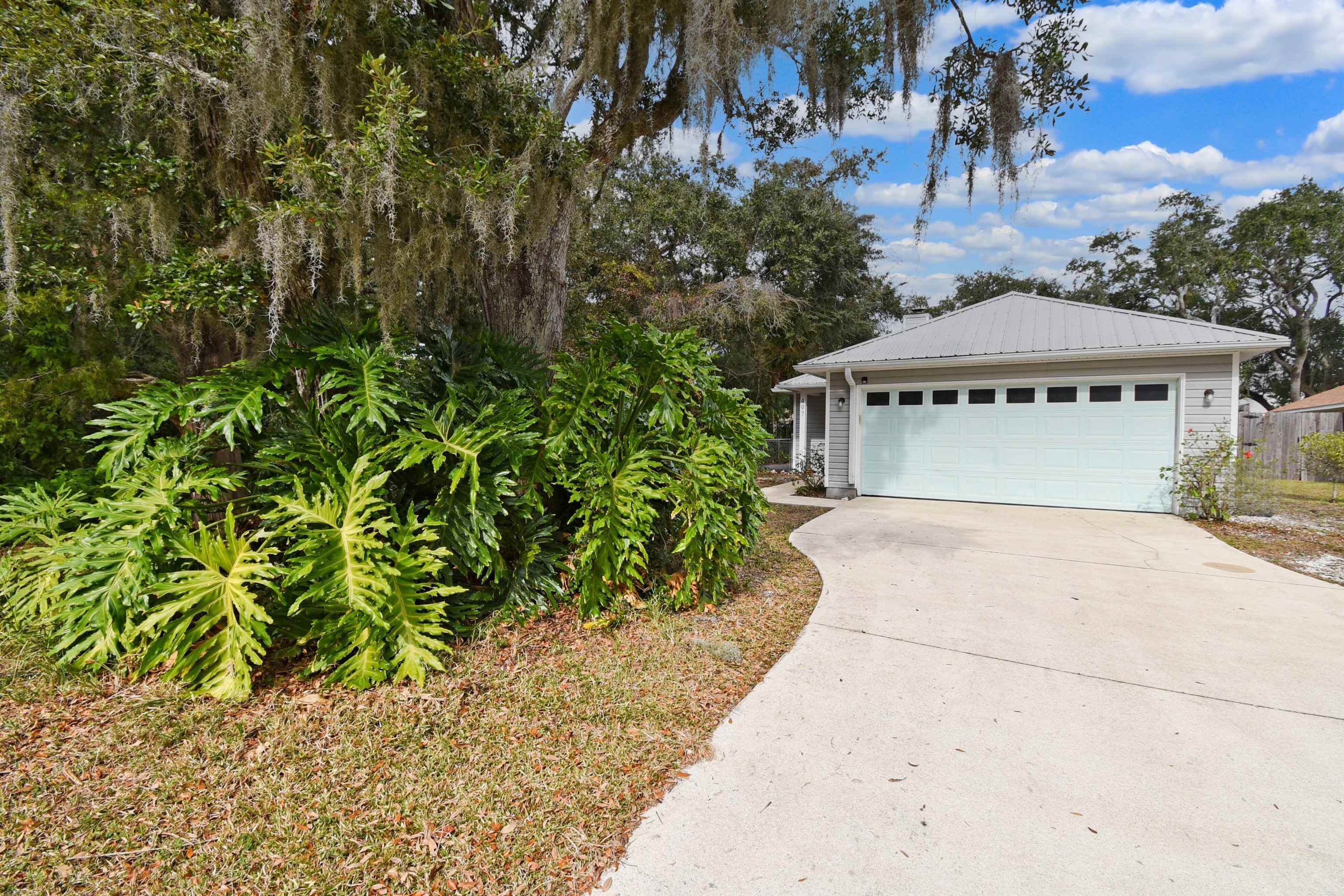 Image 2 of 36 For 497 Pyrus St