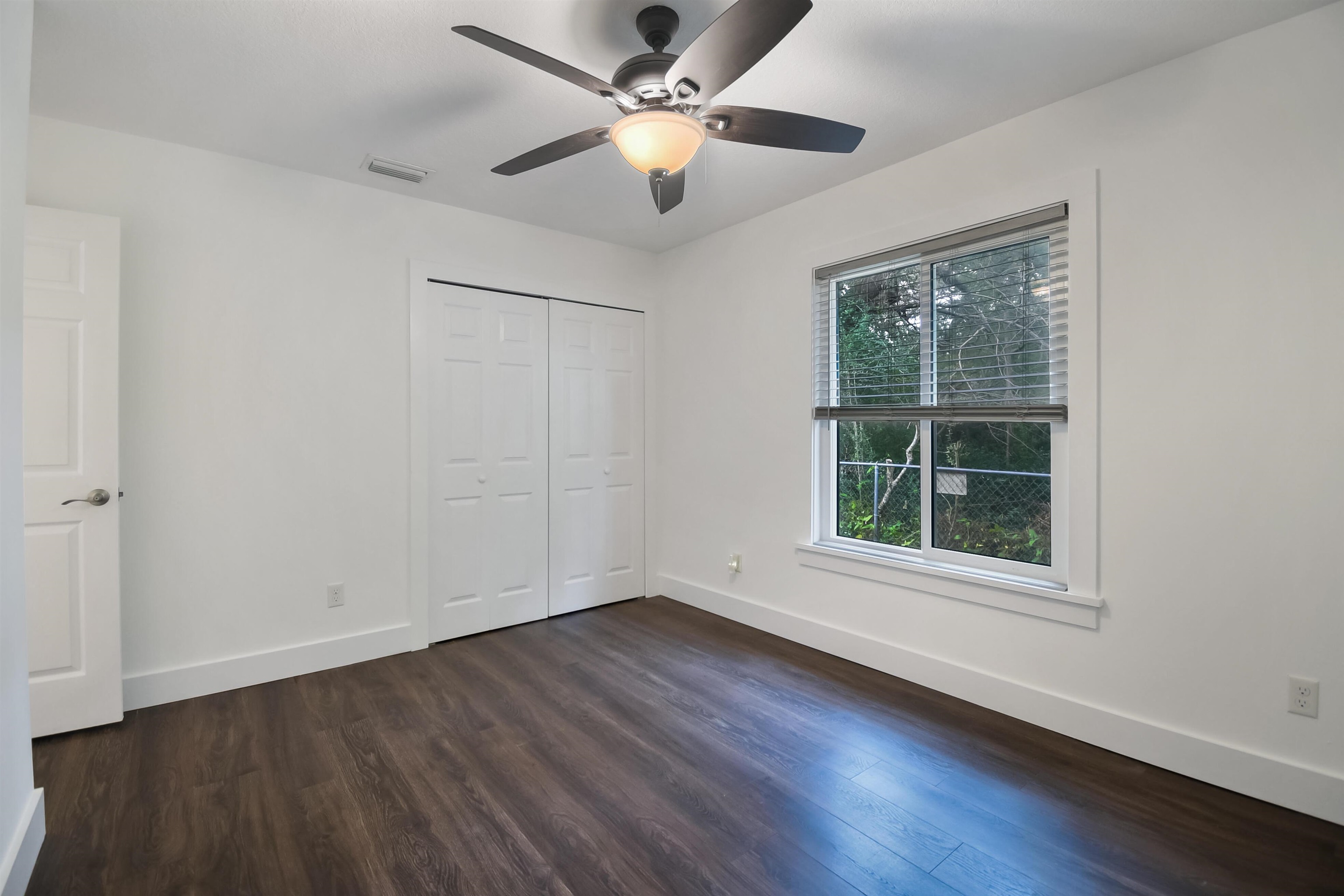 Image 24 of 36 For 497 Pyrus St