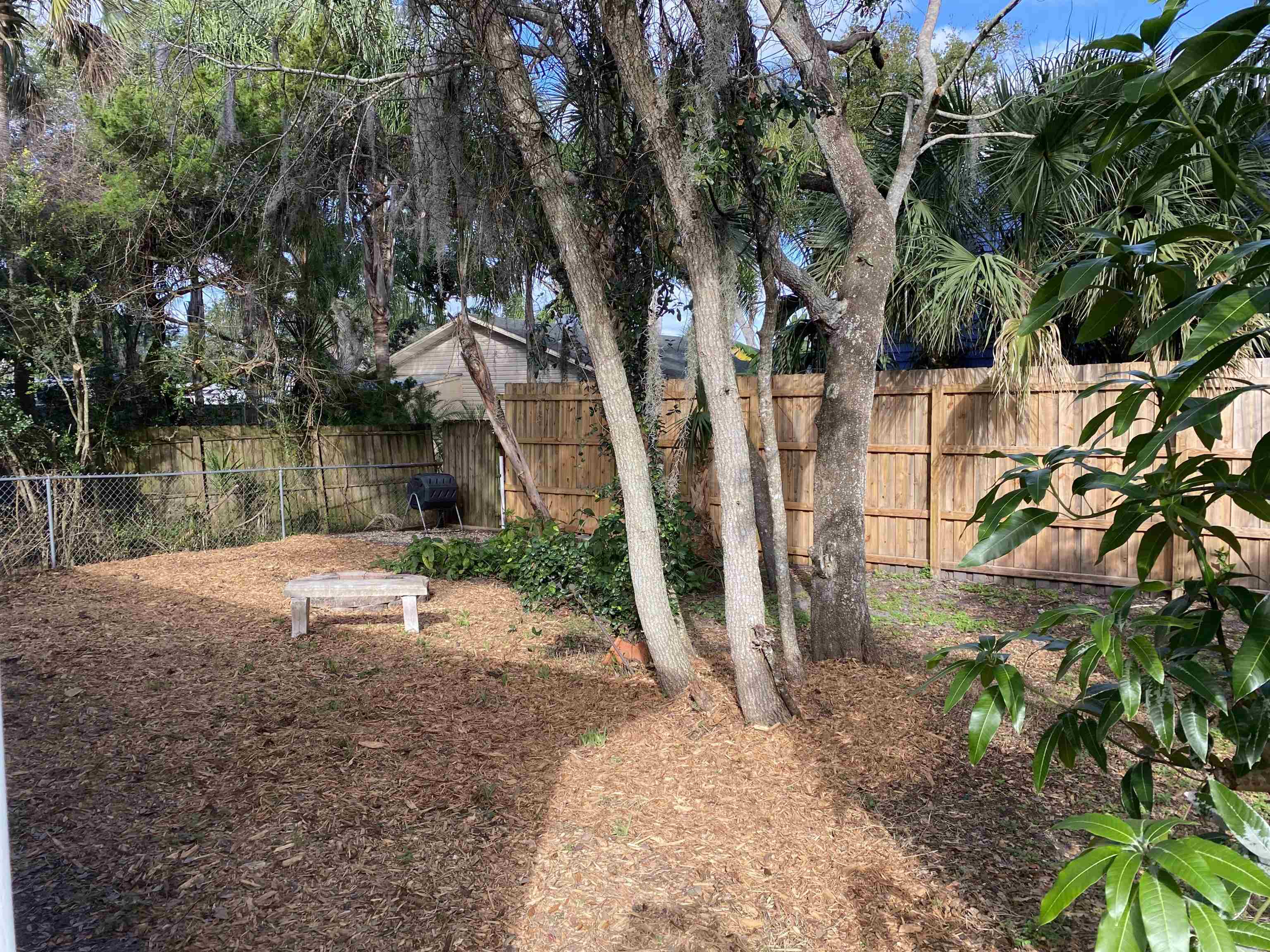 Image 34 of 36 For 497 Pyrus St