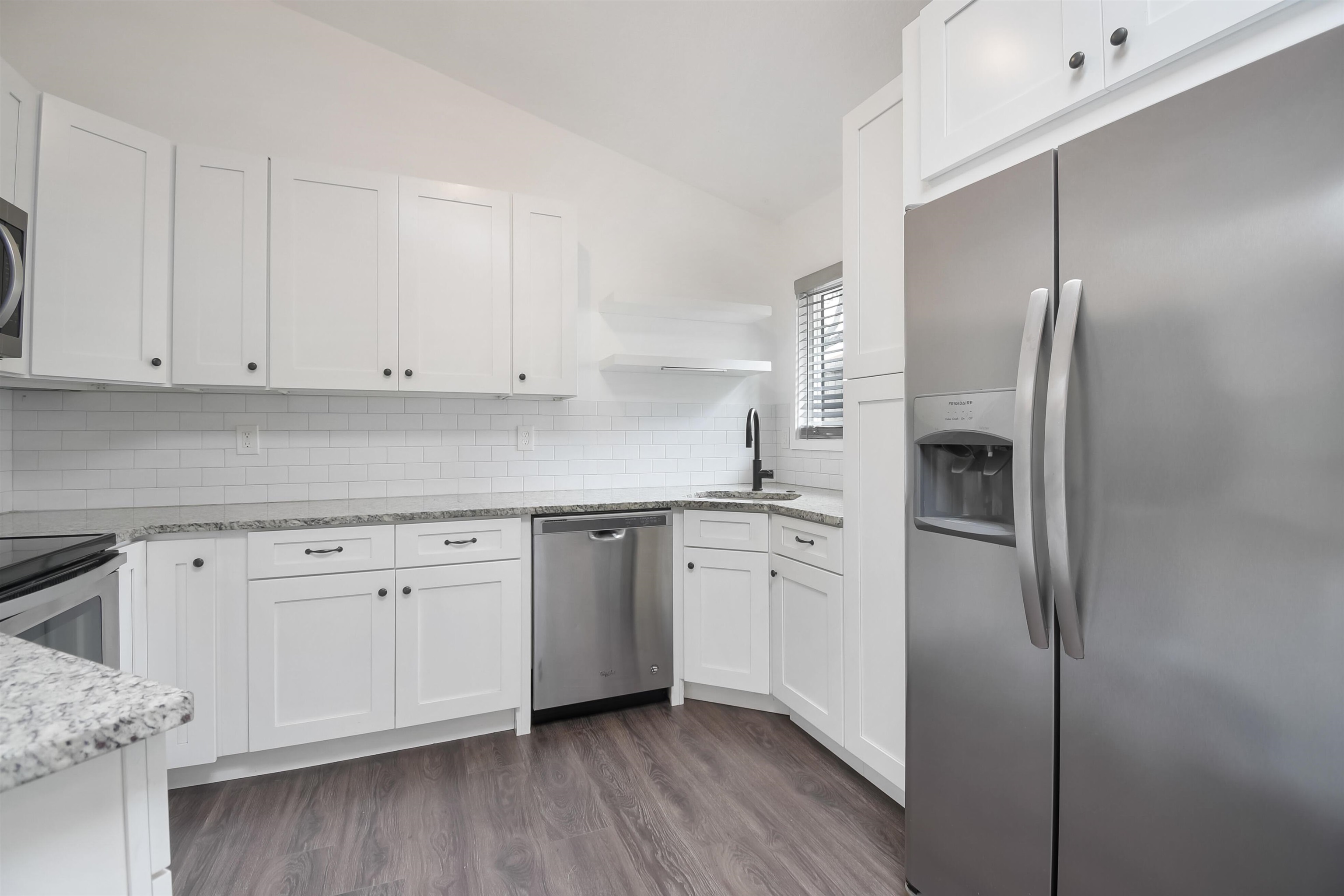 Image 9 of 36 For 497 Pyrus St