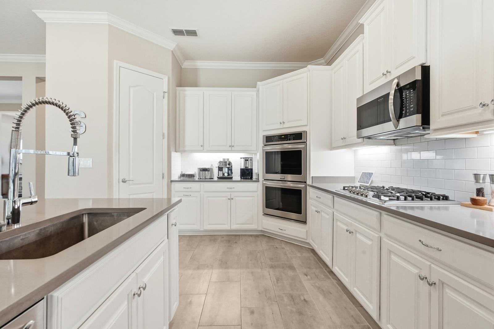 Image 23 of 85 For 170 Antolin Way