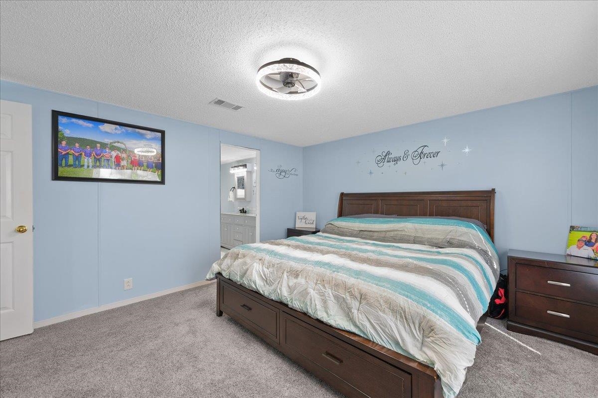 Image 30 of 45 For 116 Crescent Lake Shore Dr