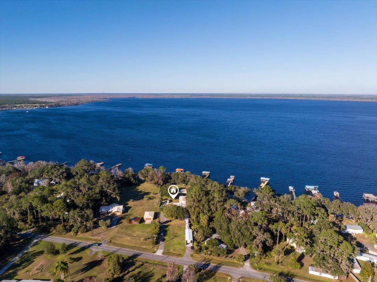 Image 38 of 45 For 116 Crescent Lake Shore Dr