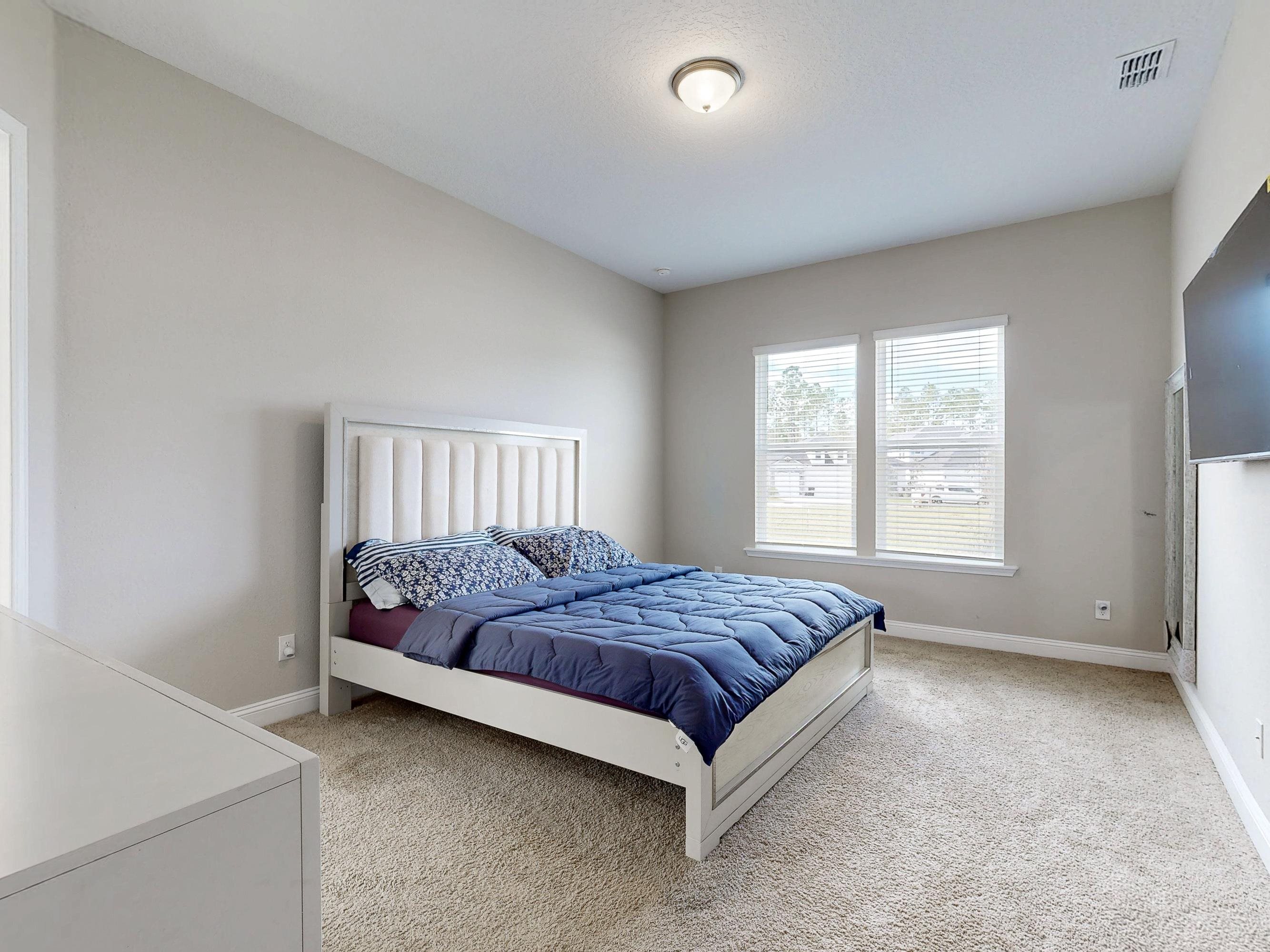 Image 34 of 64 For 158 Holly Ridge Way