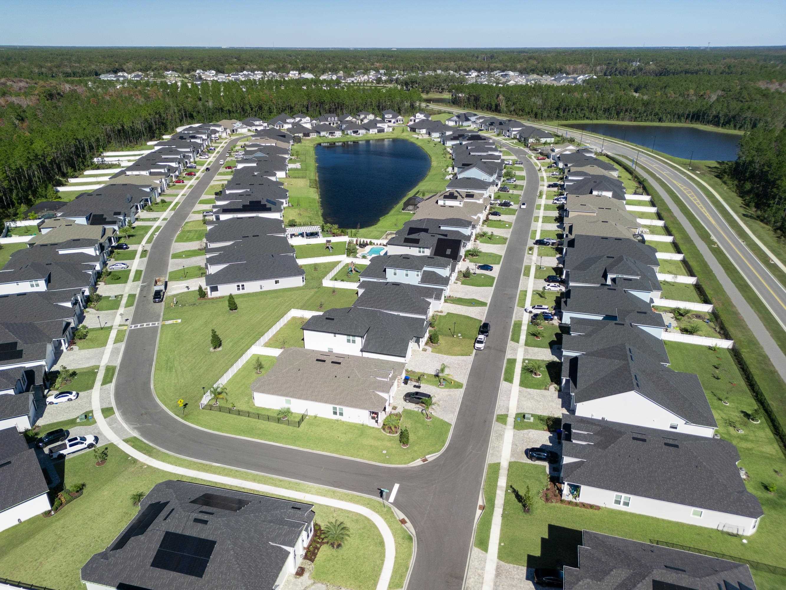 Image 5 of 64 For 158 Holly Ridge Way