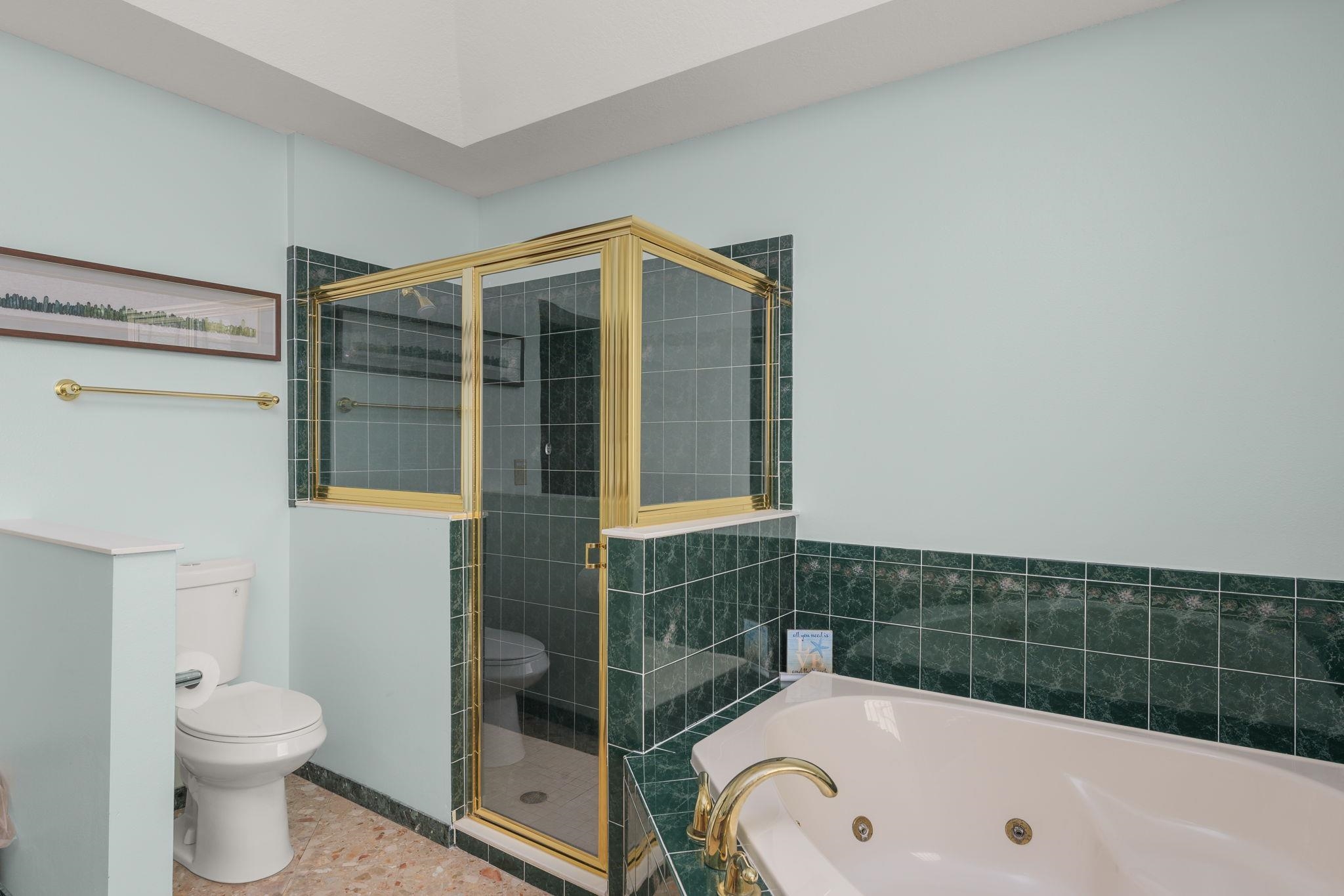 Image 28 of 39 For 25 Cottagegate Court