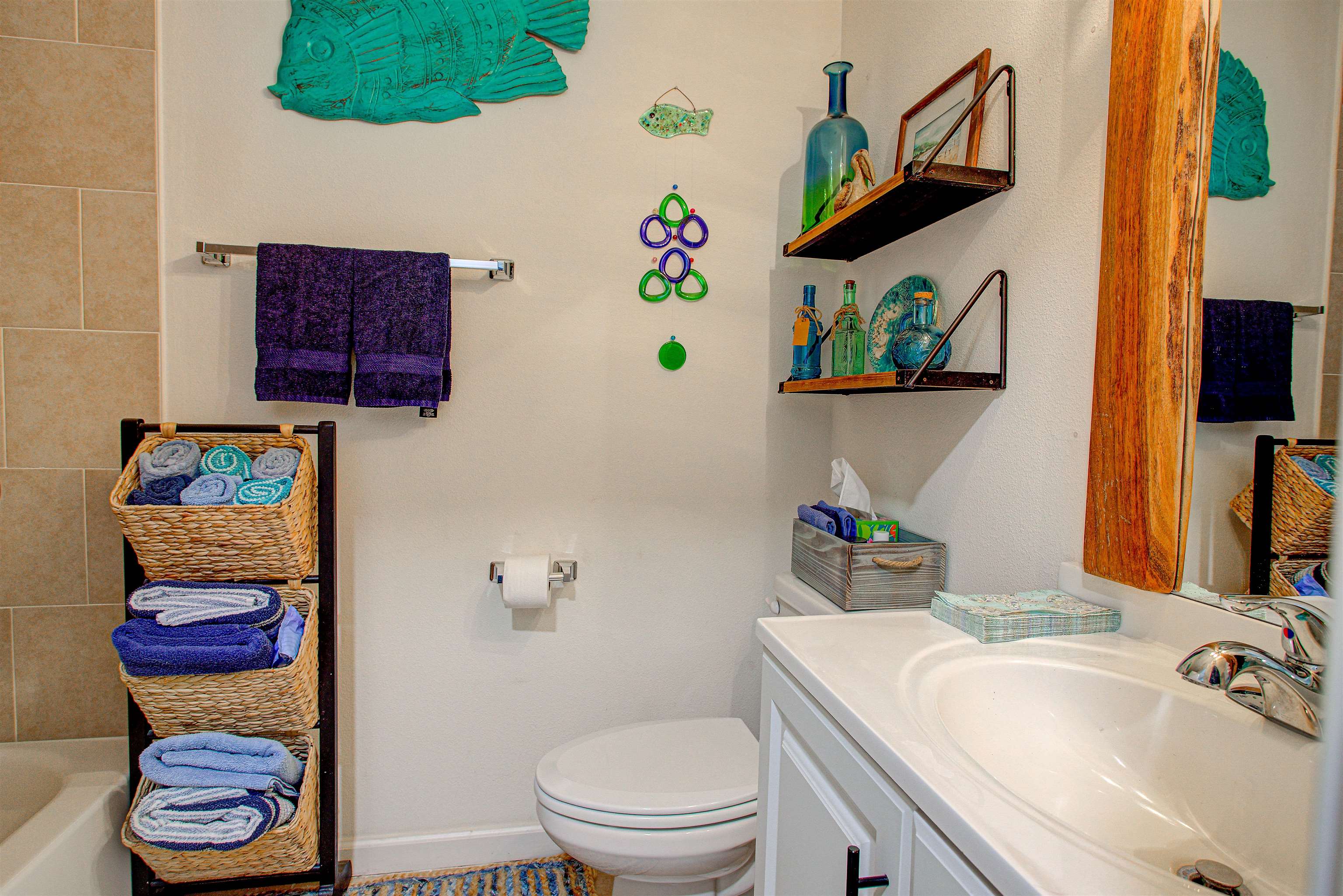 Image 34 of 80 For 292 Twin Maple Rd N