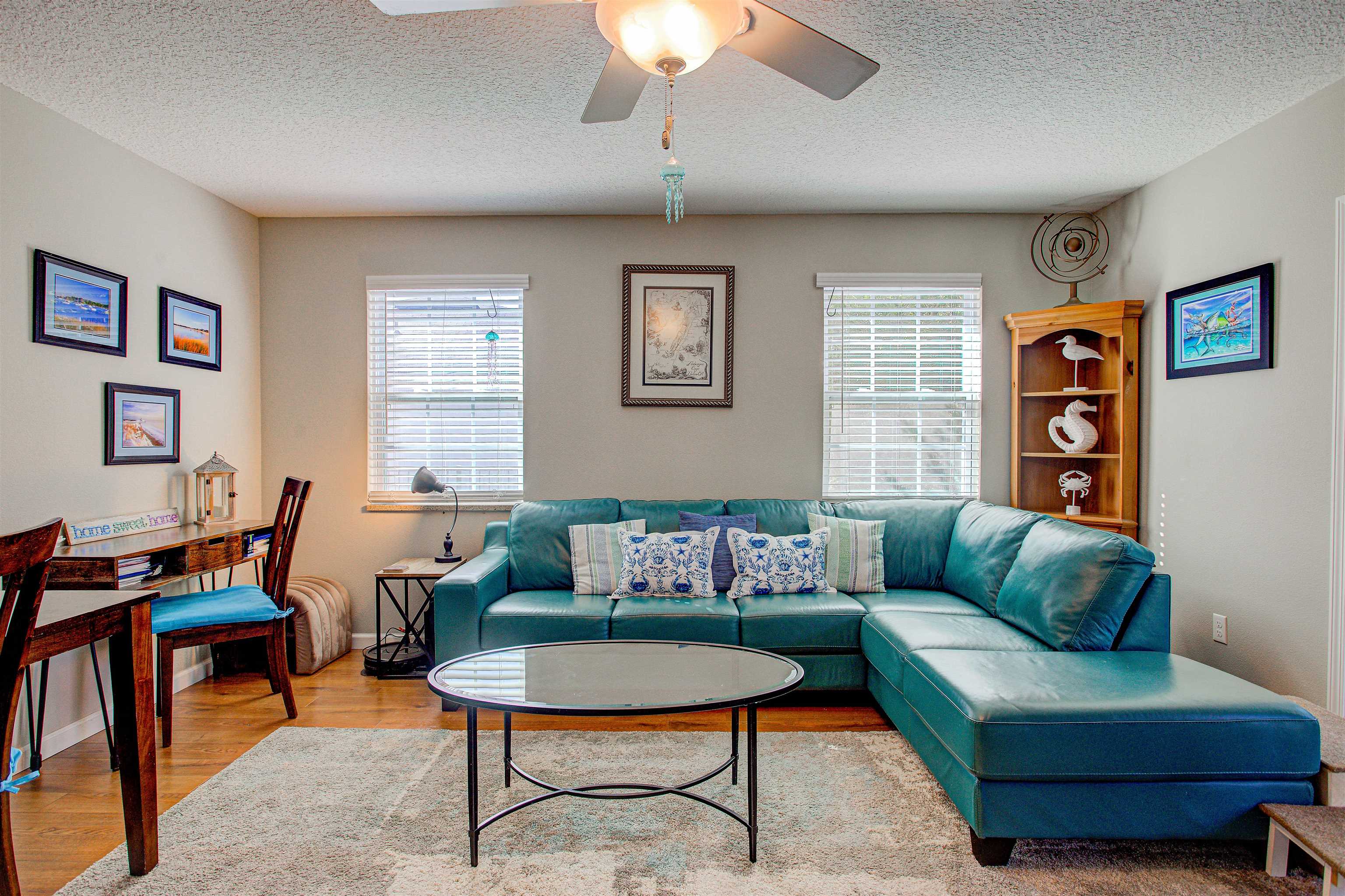 Image 49 of 80 For 292 Twin Maple Rd N