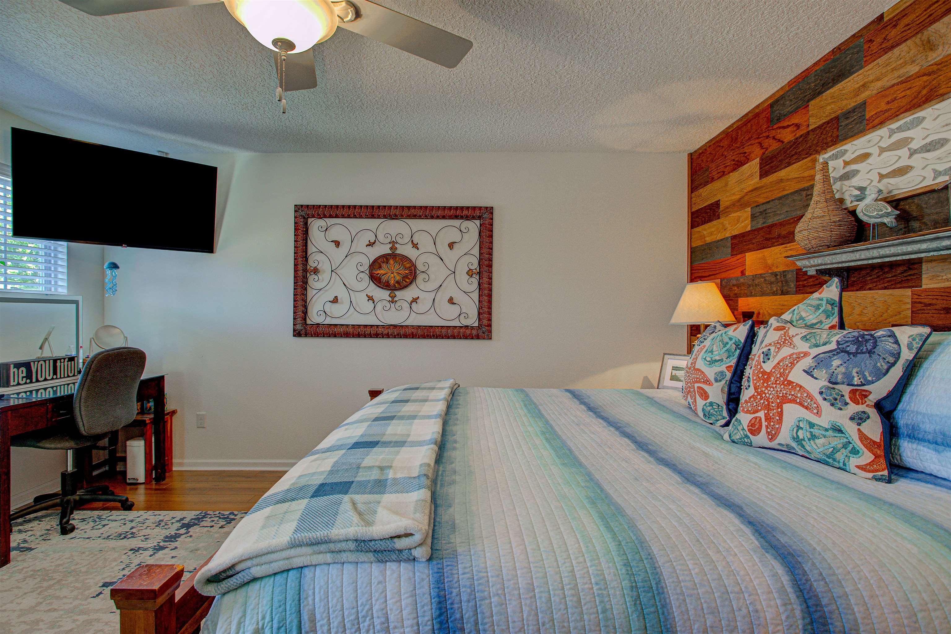 Image 55 of 80 For 292 Twin Maple Rd N