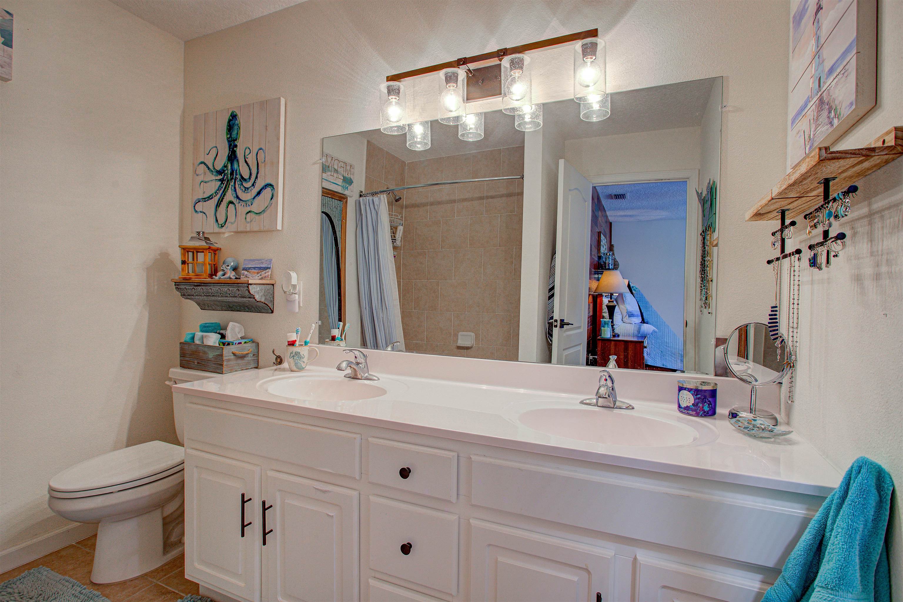 Image 56 of 80 For 292 Twin Maple Rd N