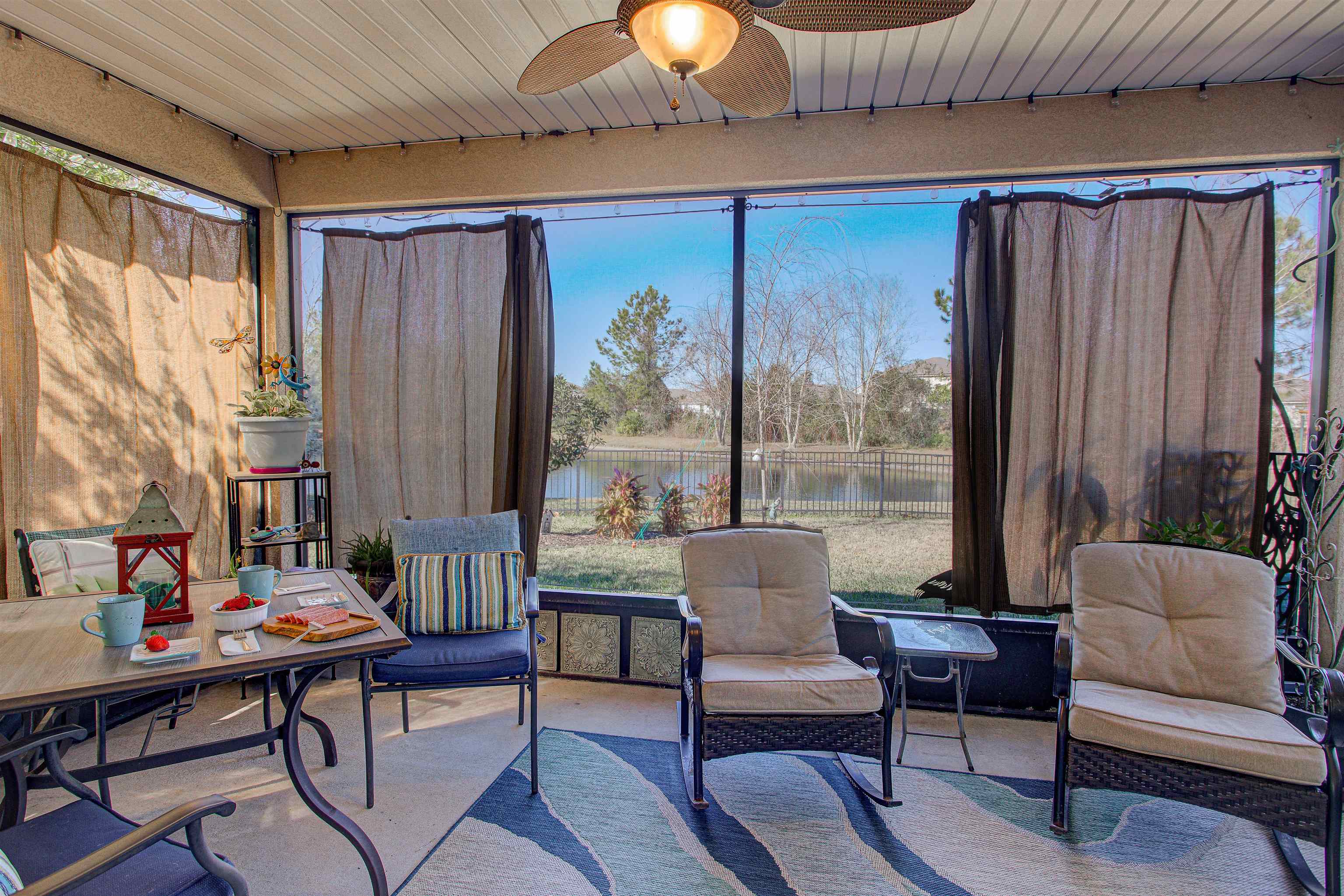 Image 62 of 80 For 292 Twin Maple Rd N