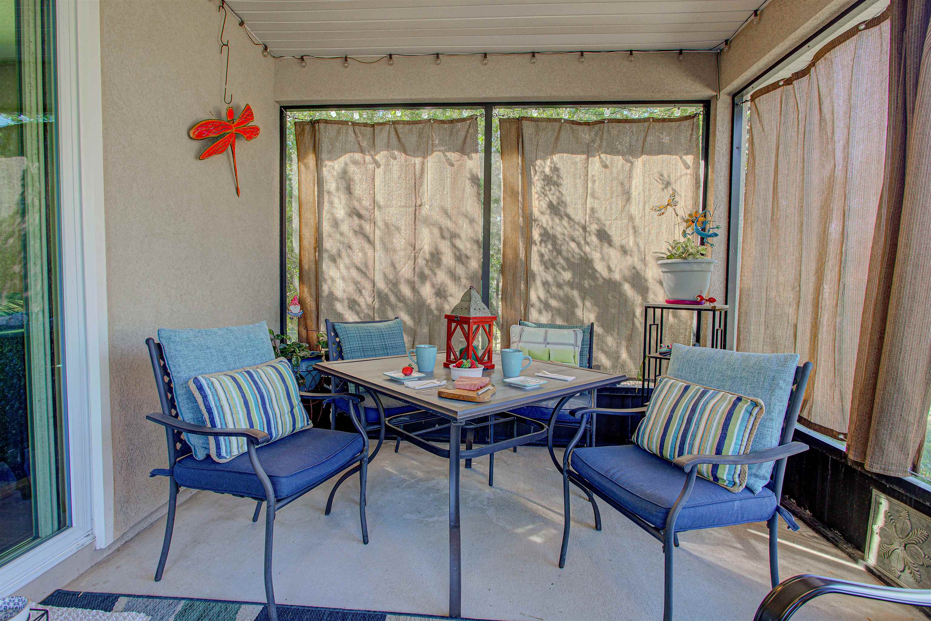 Image 64 of 80 For 292 Twin Maple Rd N