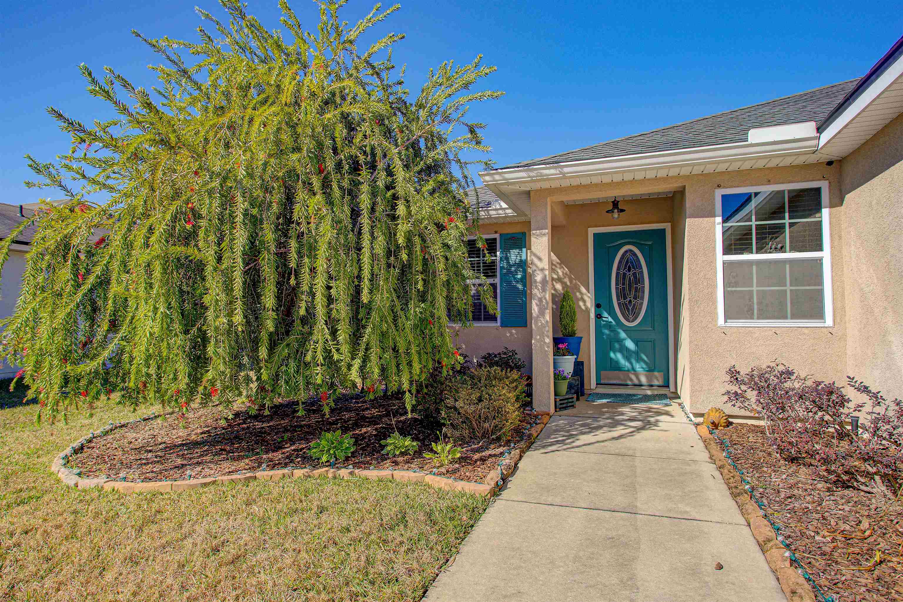 Image 78 of 80 For 292 Twin Maple Rd N