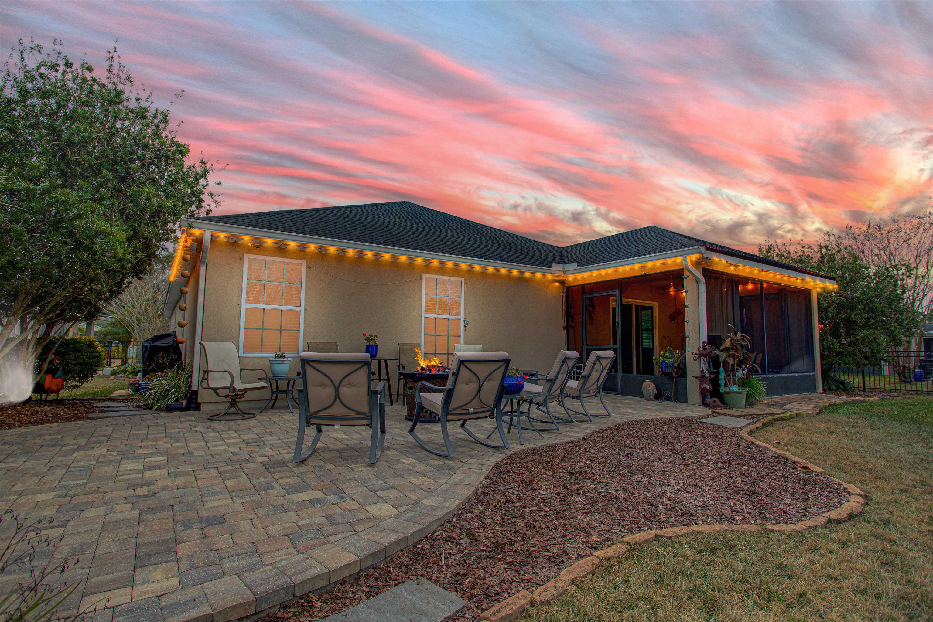 Image 80 of 80 For 292 Twin Maple Rd N