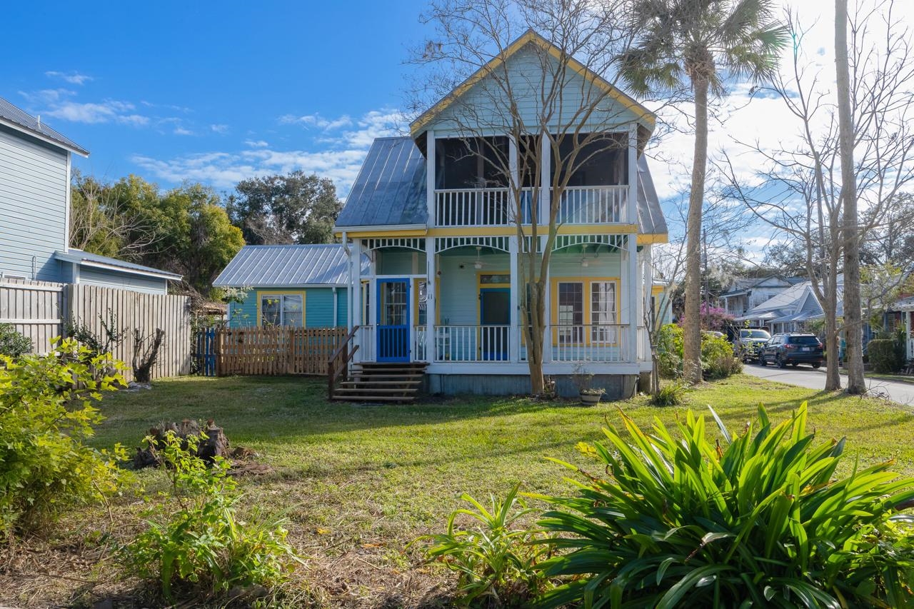 Image 2 of 63 For 11 Pine St  