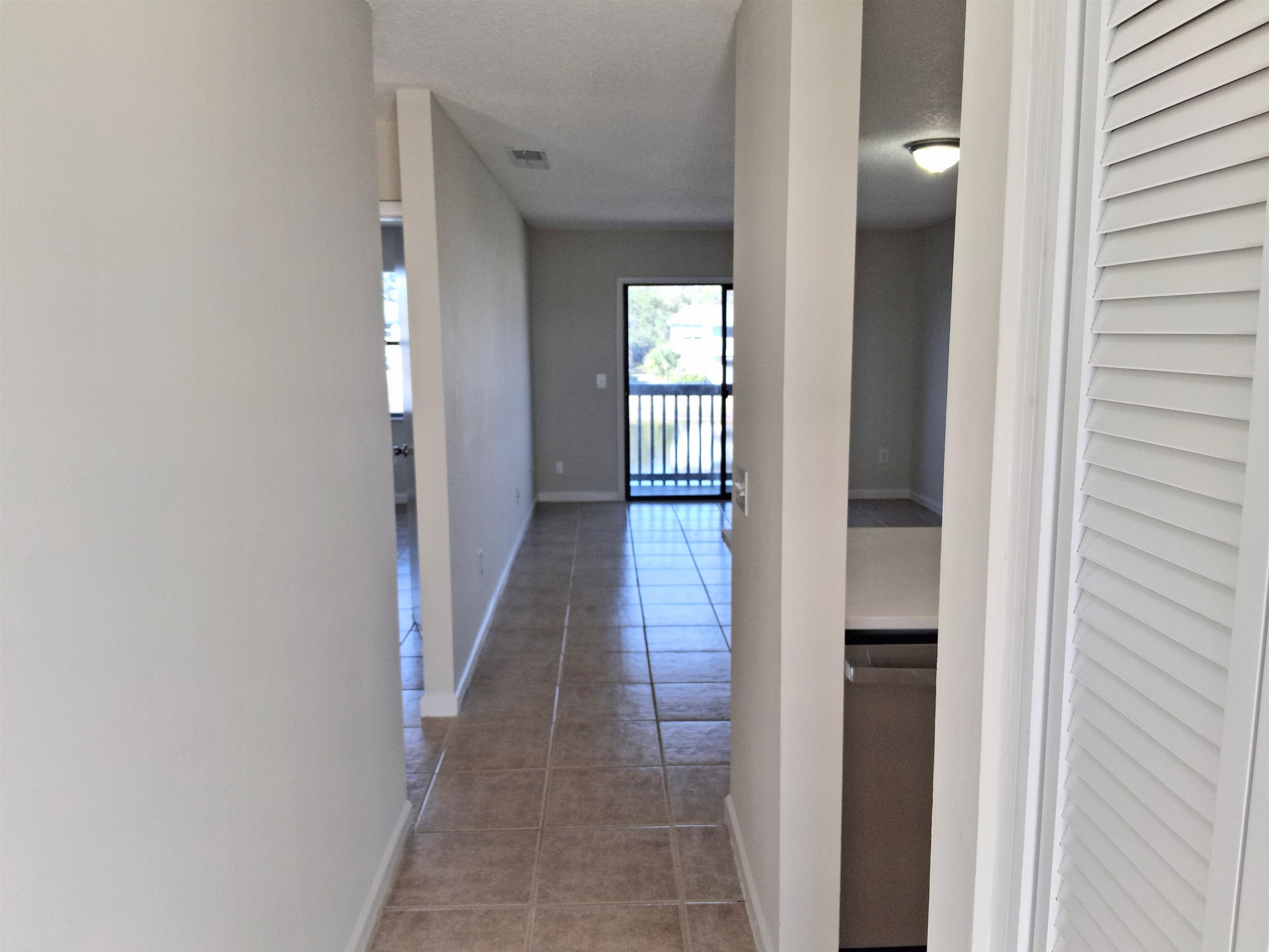 Image 5 of 10 For 700 Pope Rd W G50