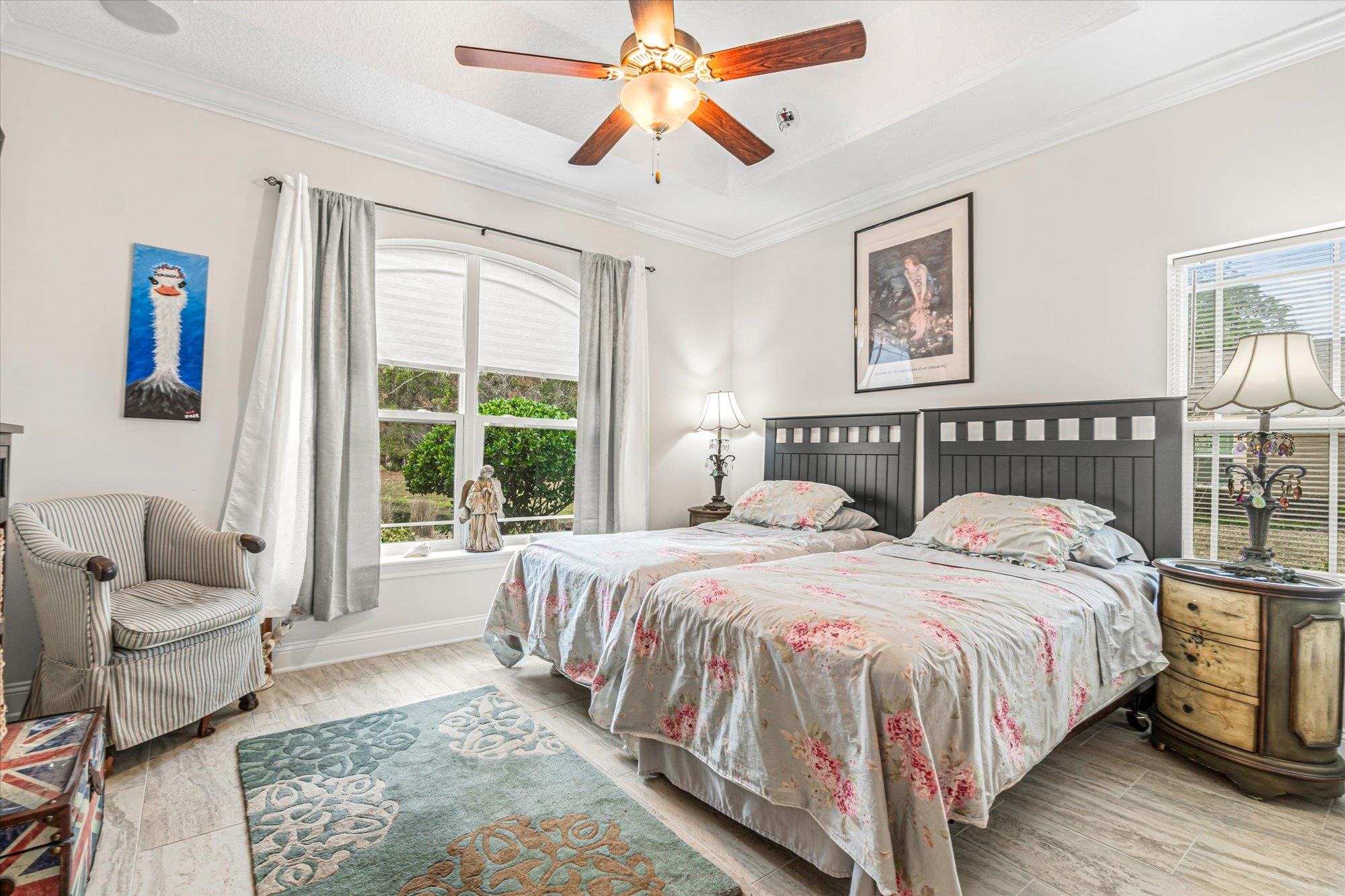 Image 29 of 52 For 37 Amacano Ln