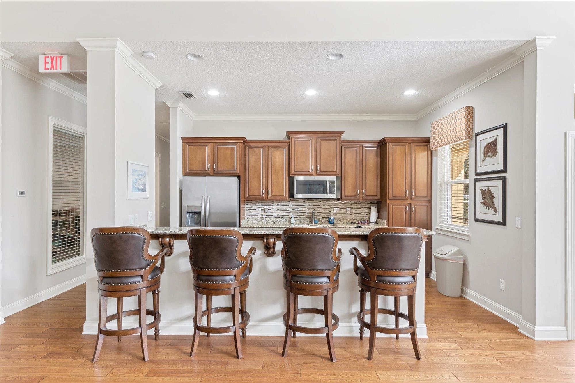 Image 36 of 52 For 37 Amacano Ln