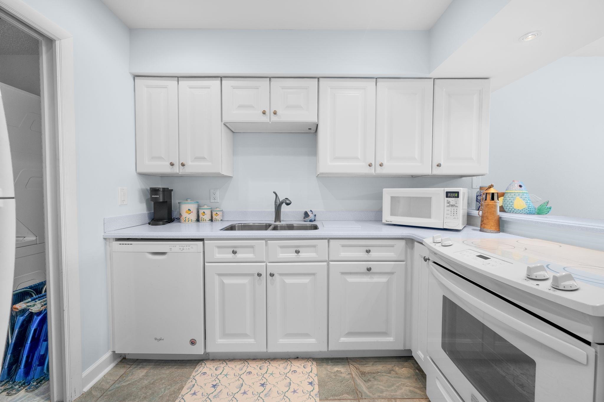 Image 11 of 23 For 126 Rio Del Mar Unit B  B