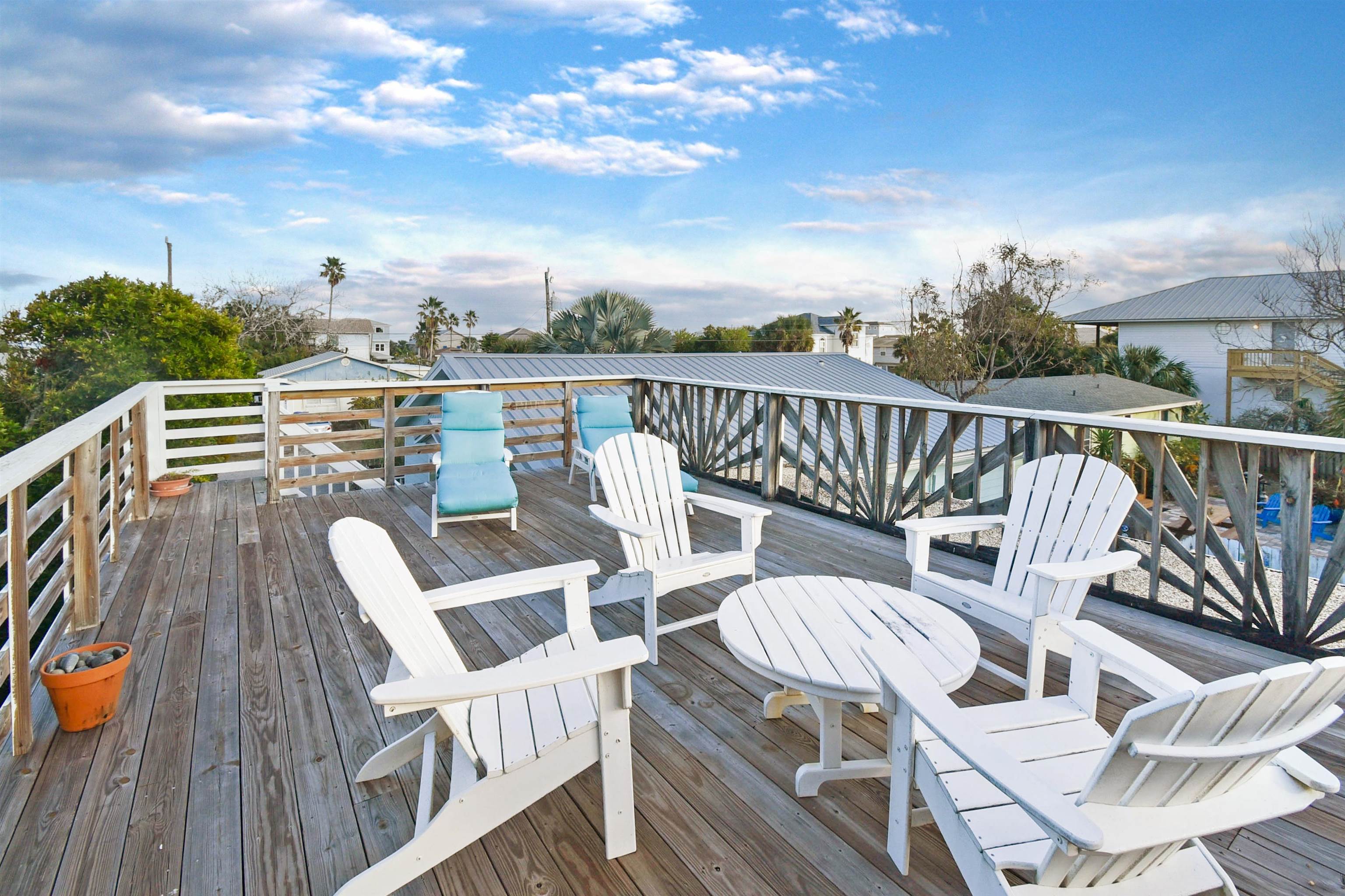 Image 16 of 34 For 4955 Medoras Ave