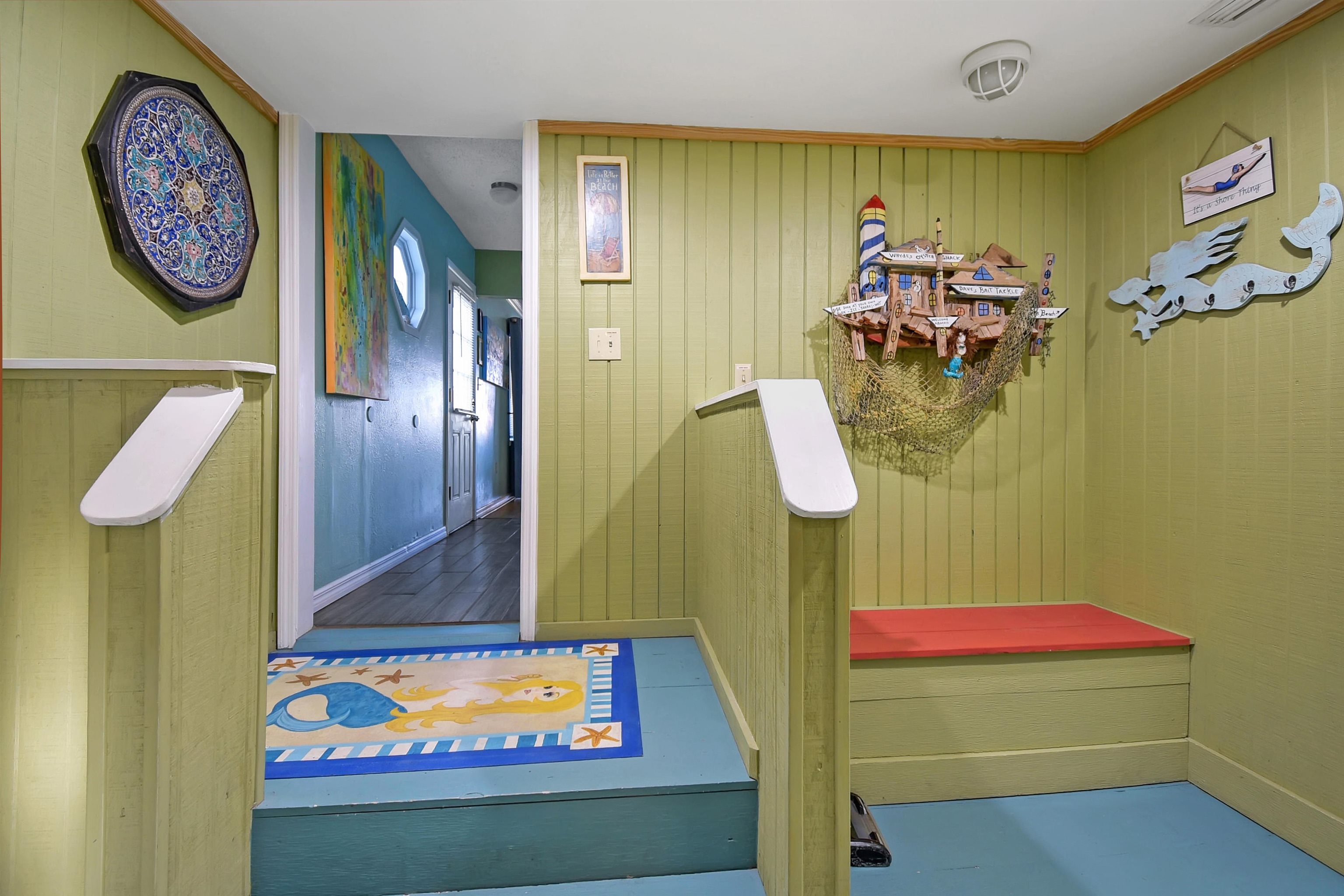 Image 20 of 34 For 4955 Medoras Ave