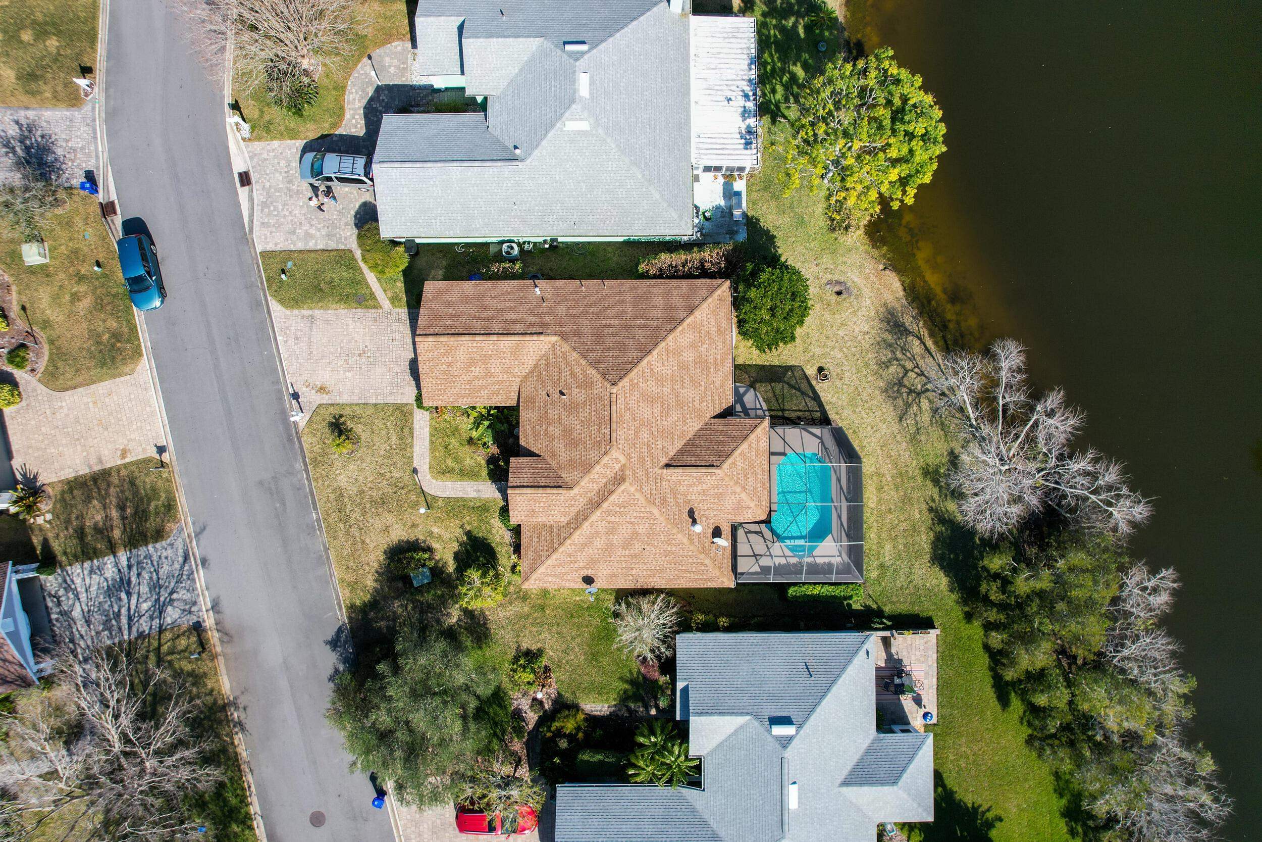 Image 35 of 37 For 520 Peninsula Ct