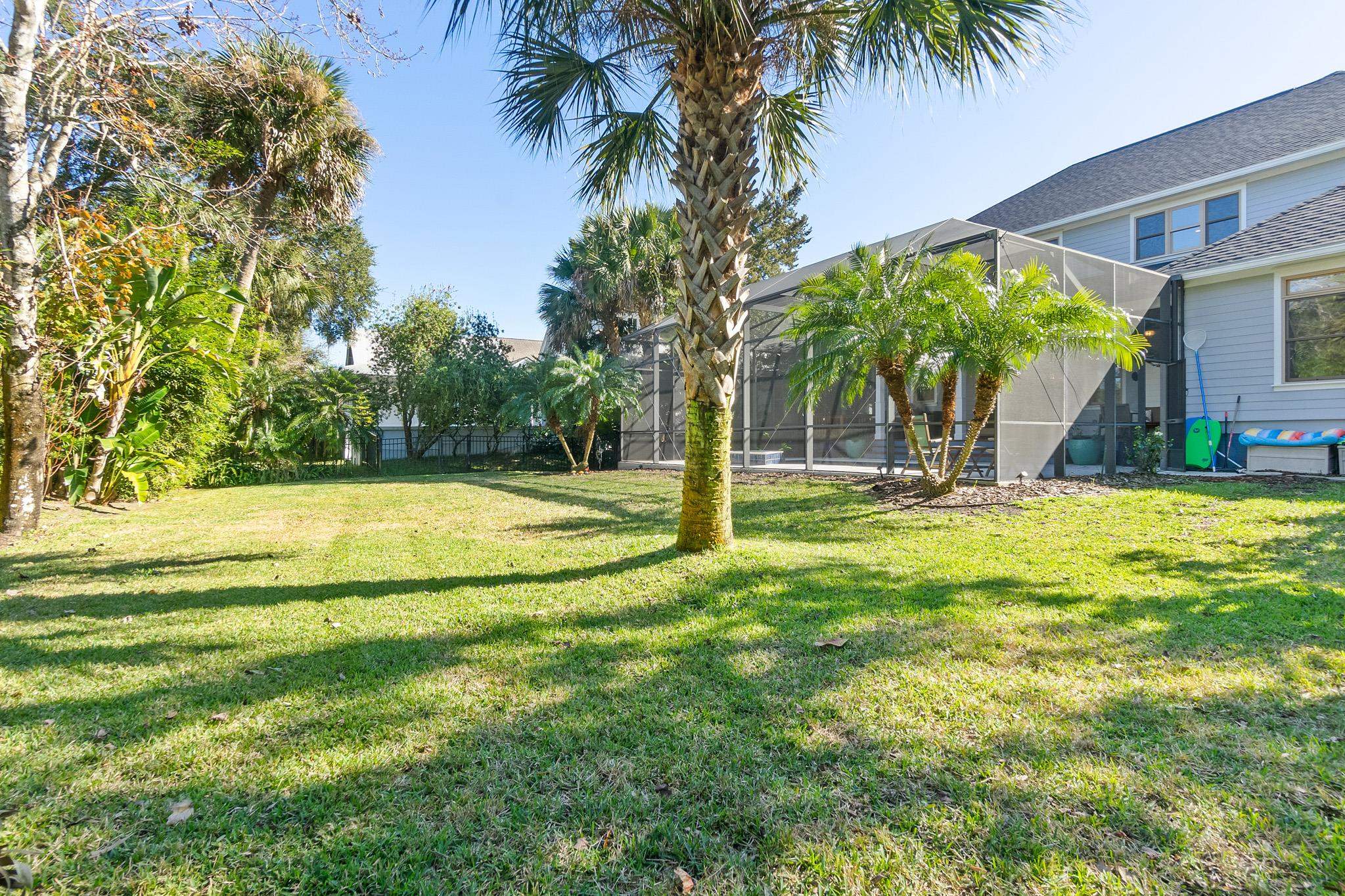 Image 17 of 69 For 1000 Sea Forest Ln