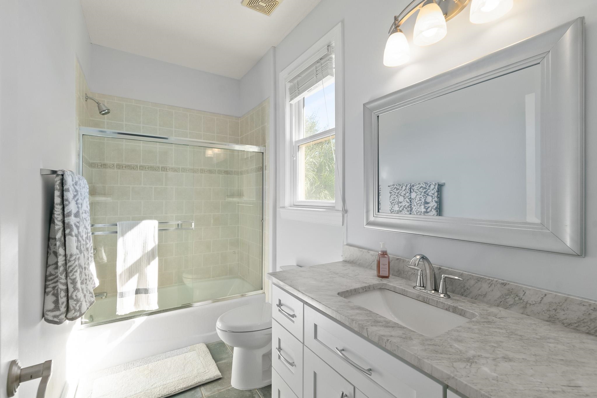 Image 40 of 69 For 1000 Sea Forest Ln