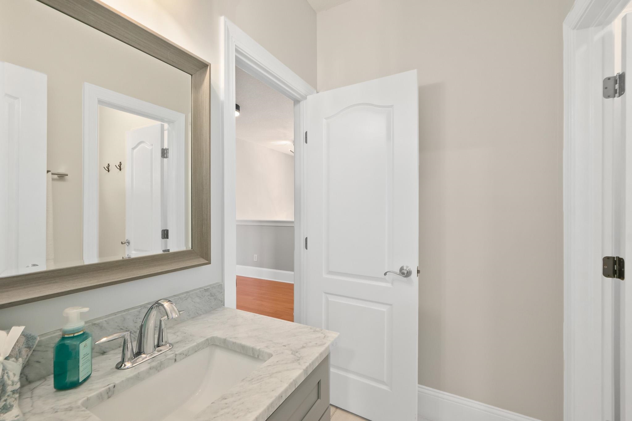 Image 49 of 69 For 1000 Sea Forest Ln