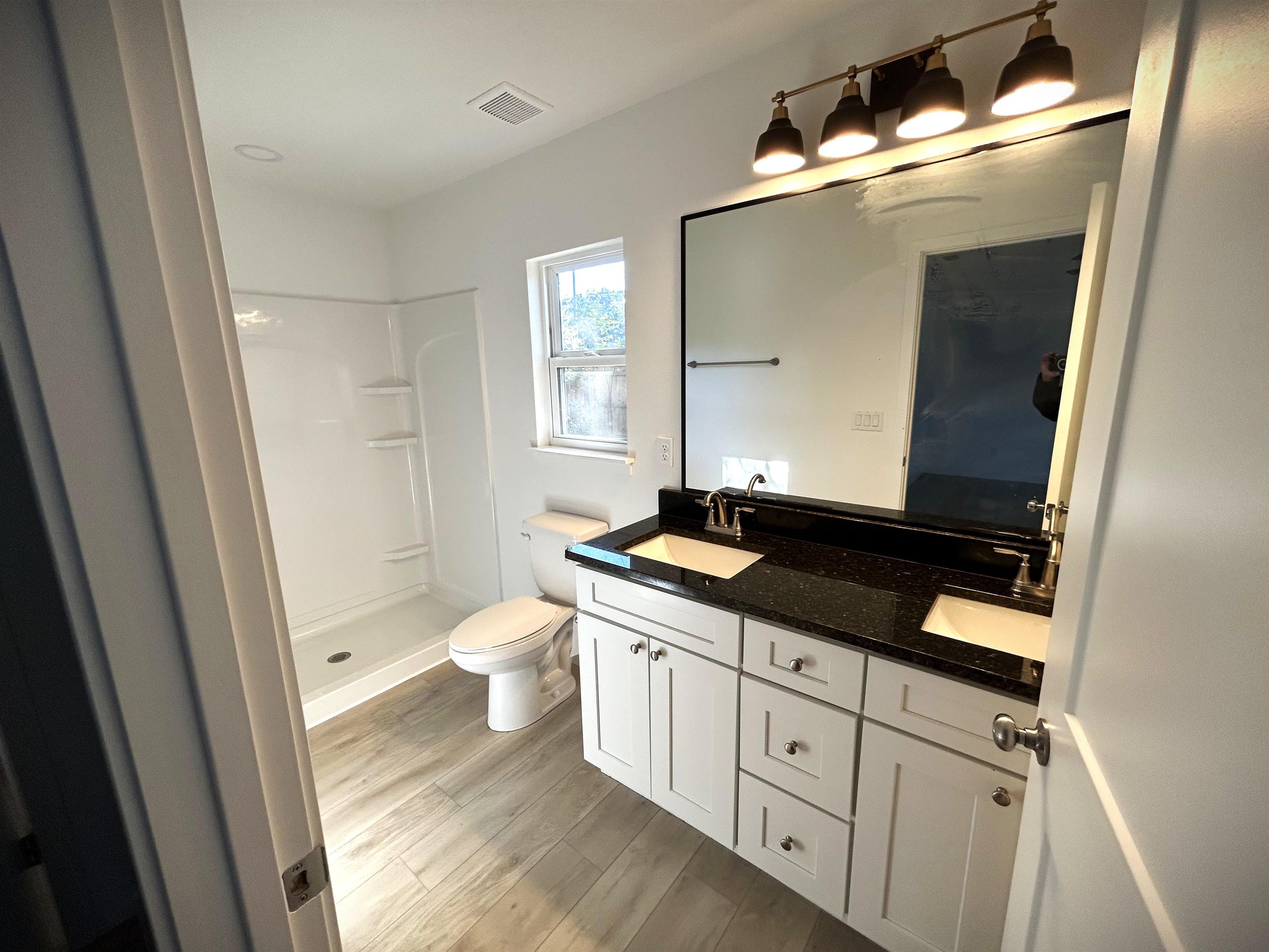 Image 13 of 17 For 3347 7th St  