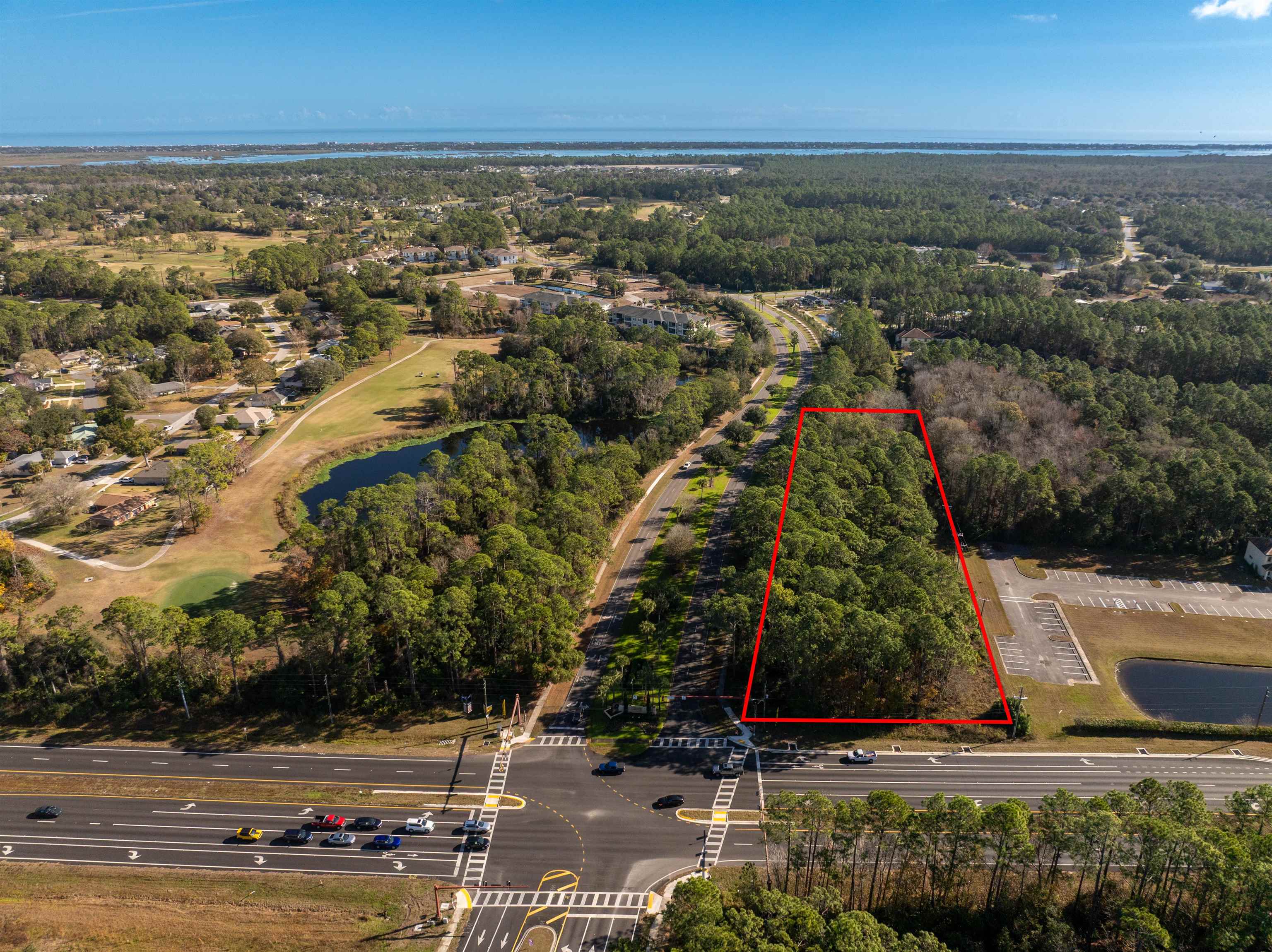 Image 5 of 13 For 794 Shores Blvd