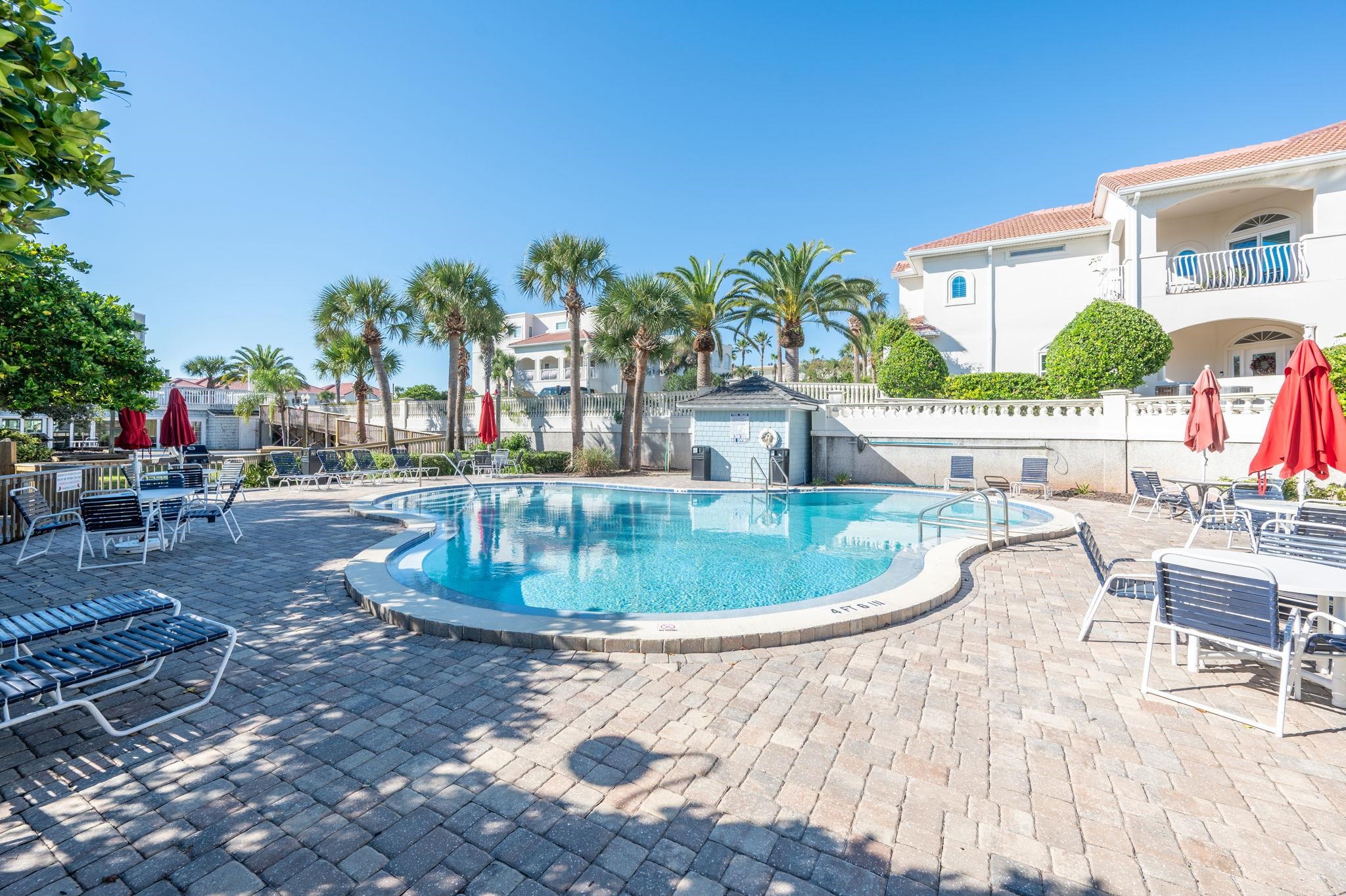 Image 18 of 37 For 120 Ocean Hibiscus Dr  301