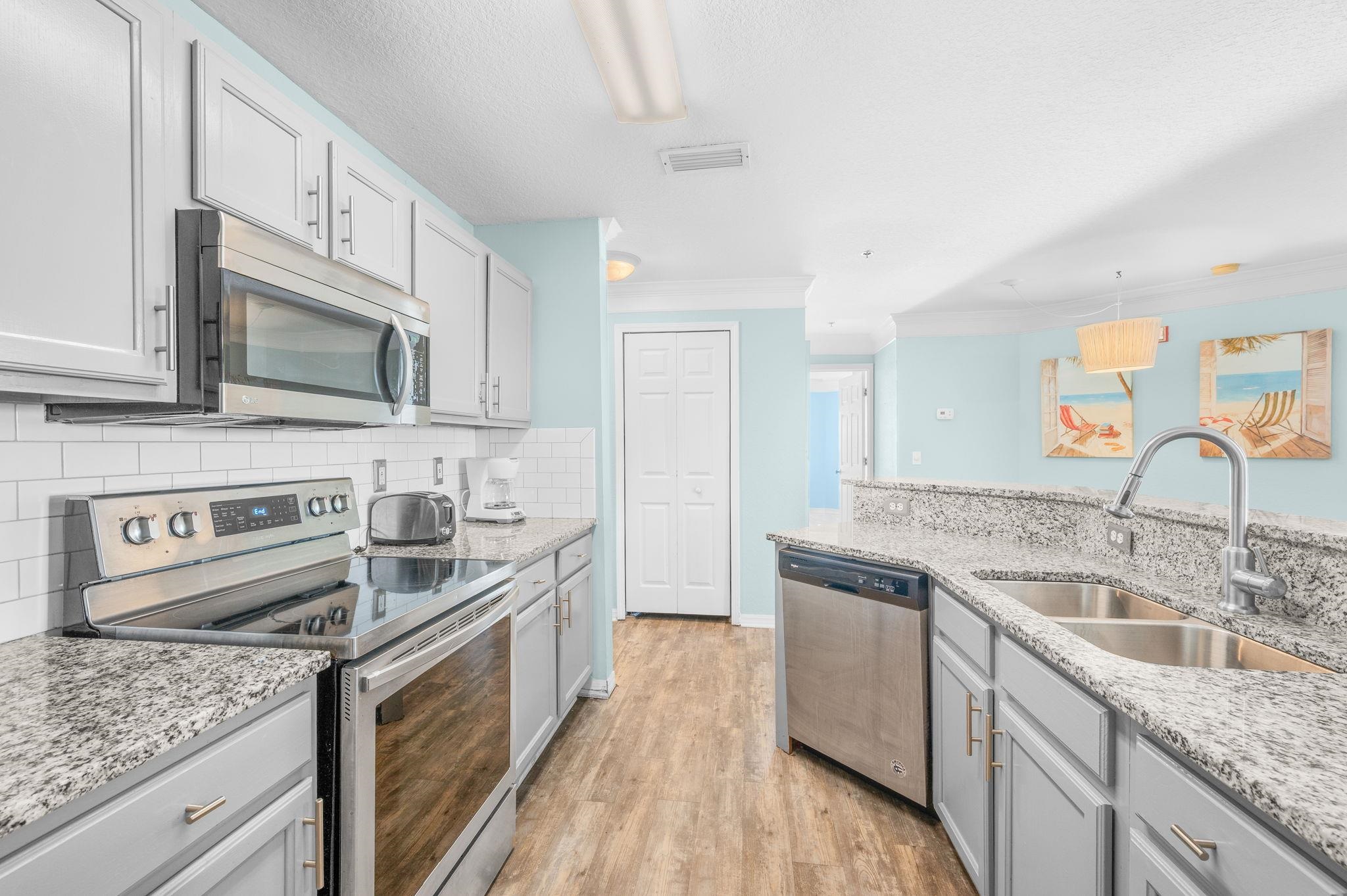 Image 3 of 37 For 120 Ocean Hibiscus Dr  301