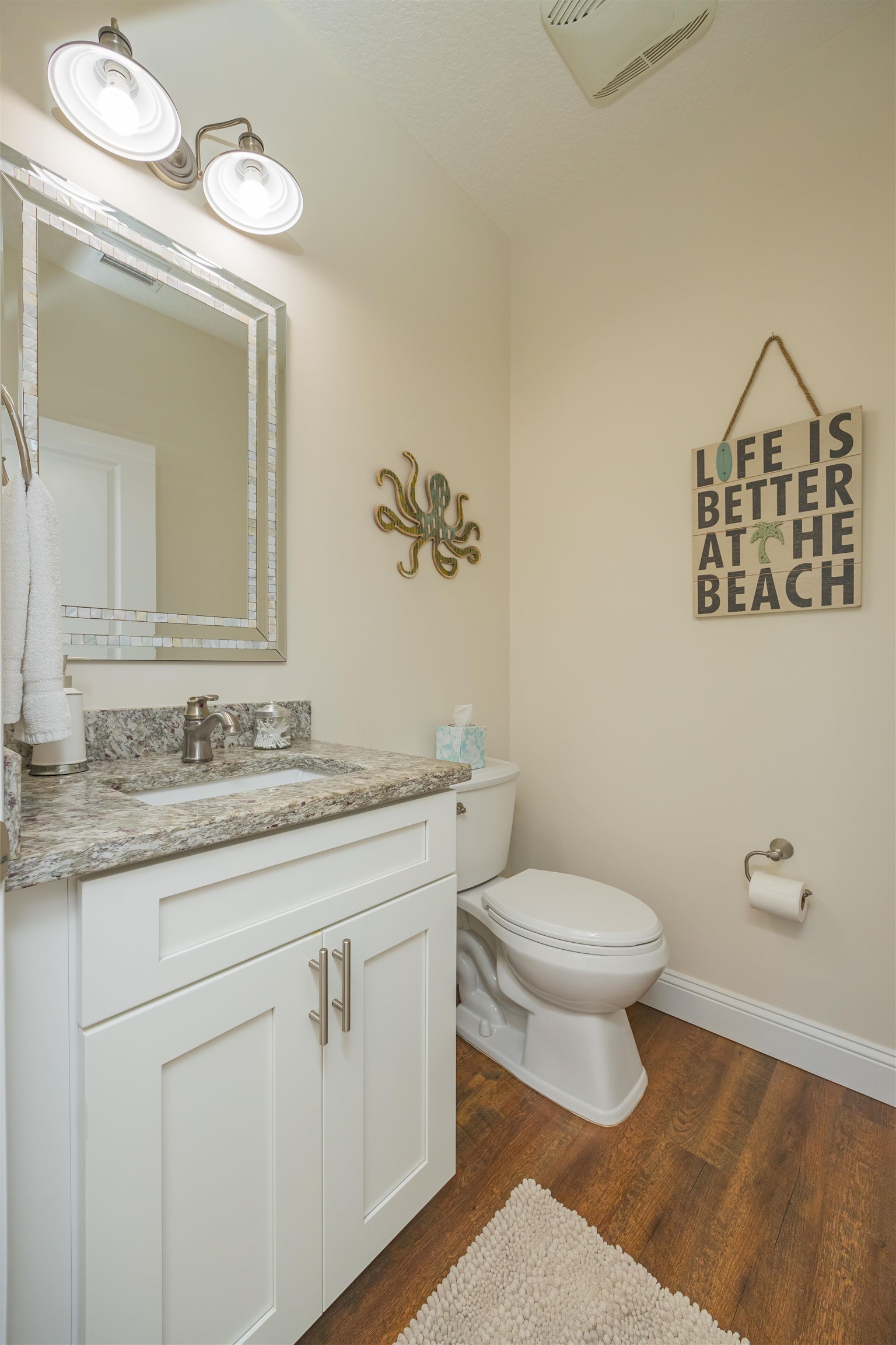 Image 24 of 47 For 6832 Middleton Ave