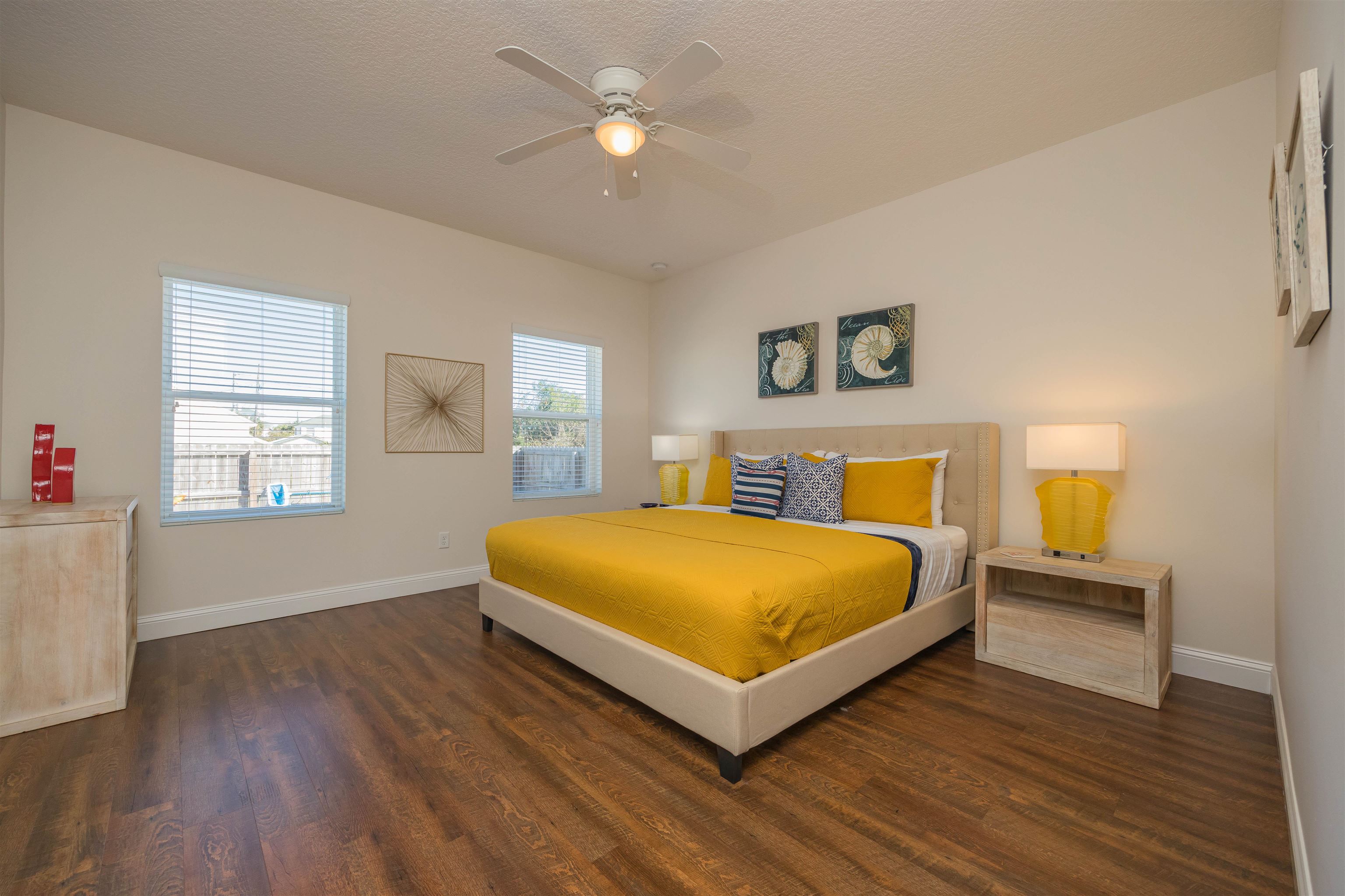 Image 25 of 47 For 6832 Middleton Ave