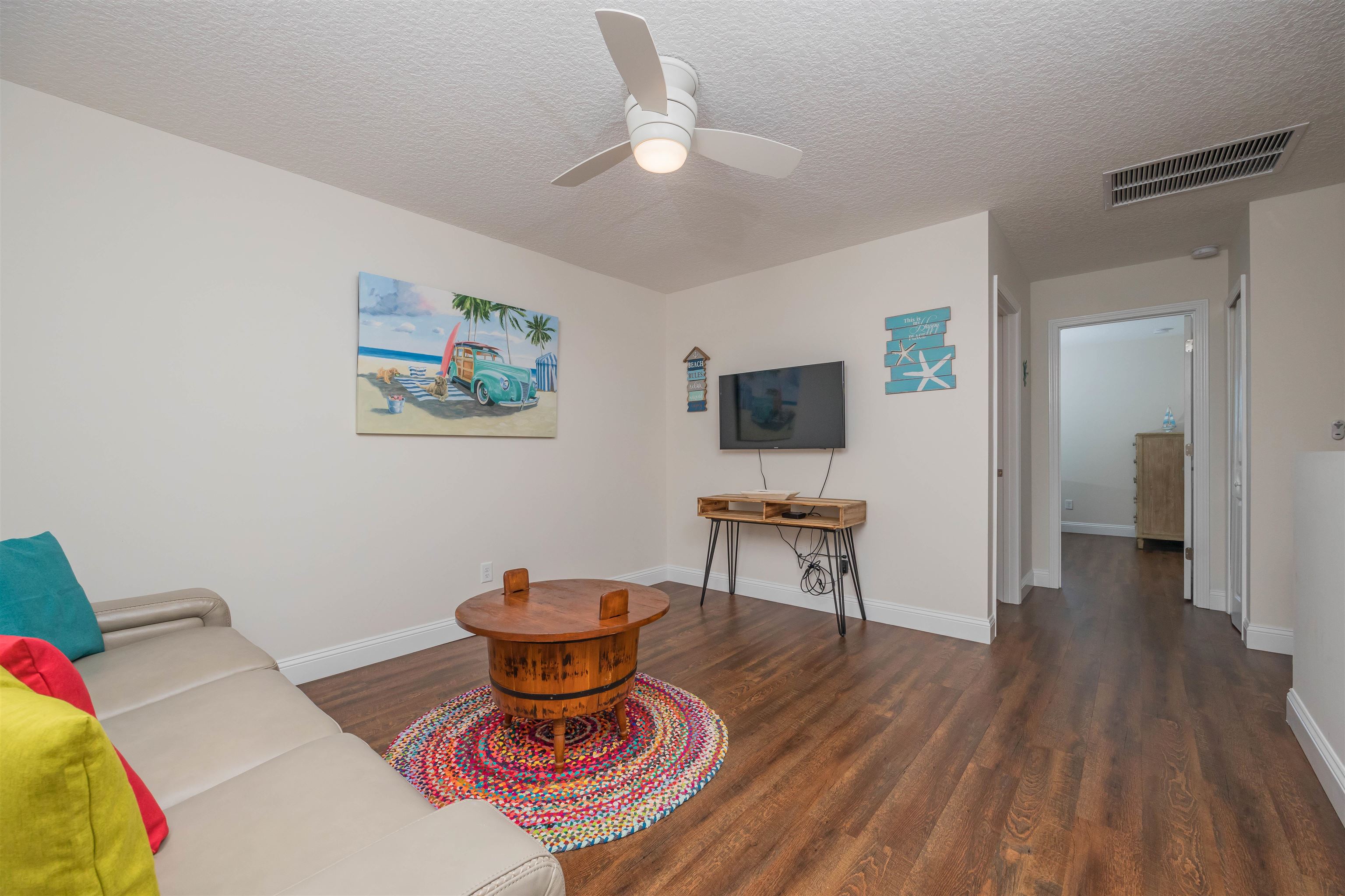 Image 34 of 47 For 6832 Middleton Ave