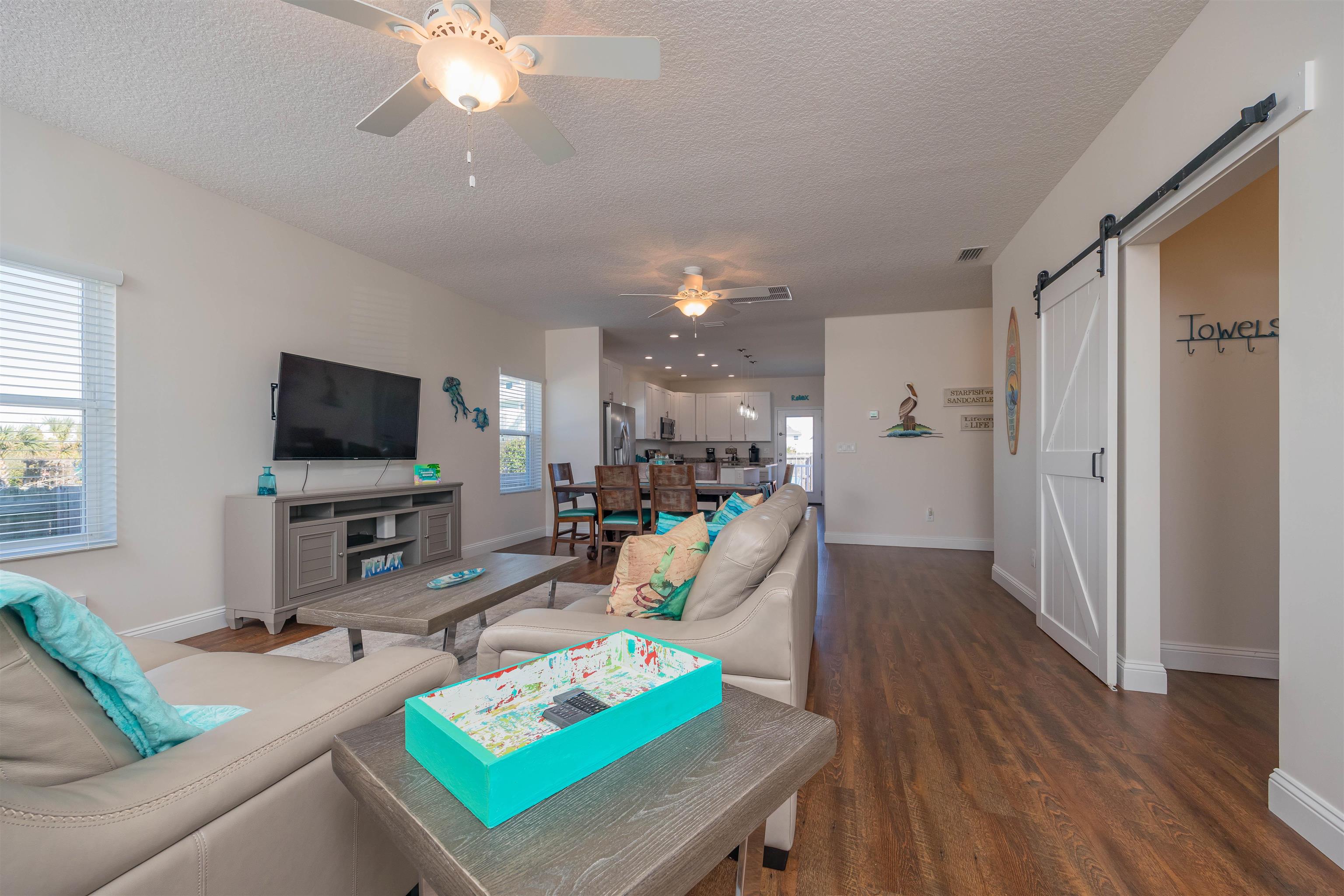 Image 9 of 47 For 6832 Middleton Ave