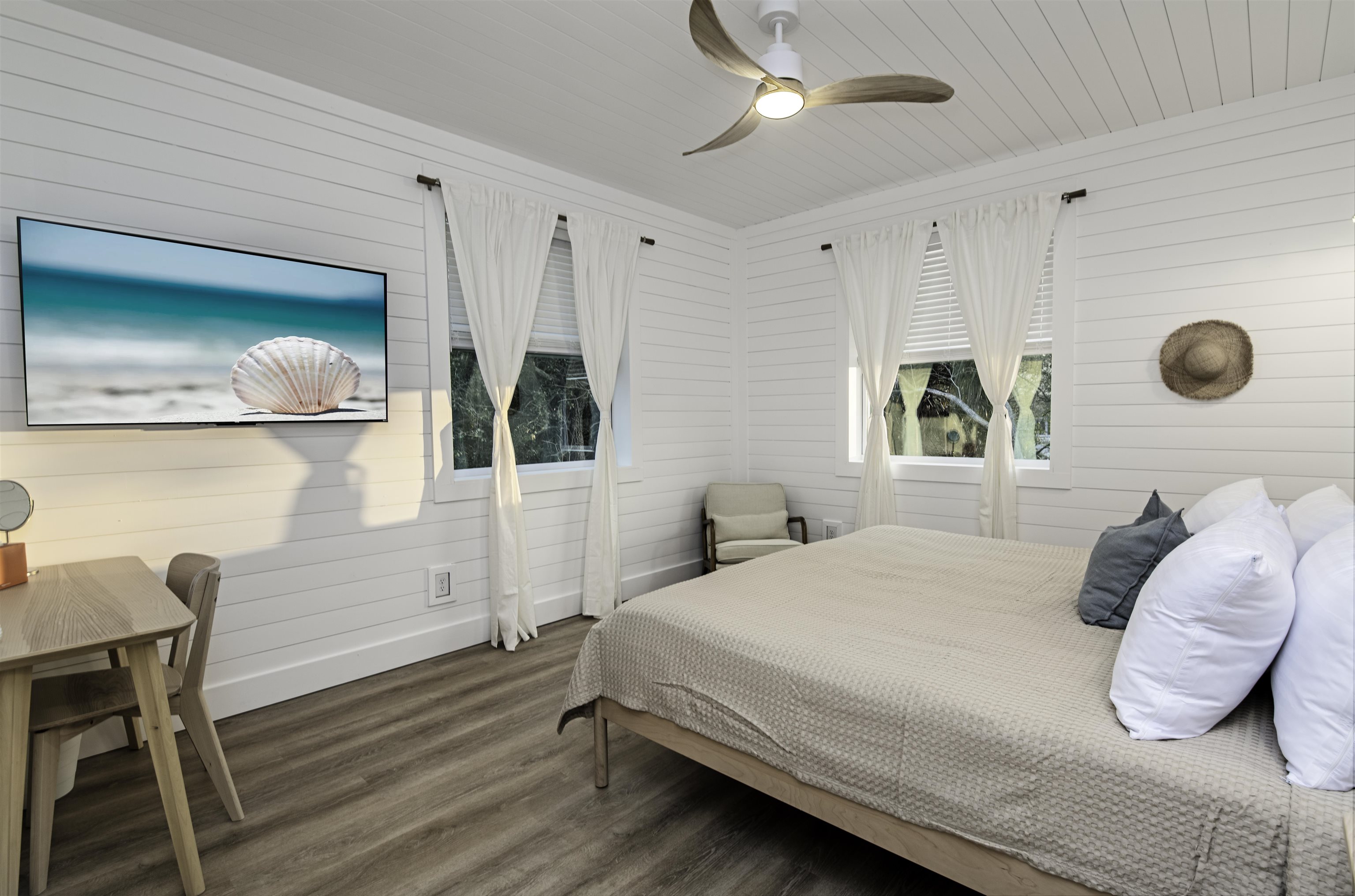 Image 41 of 90 For 16-18-20 Inlet Pl