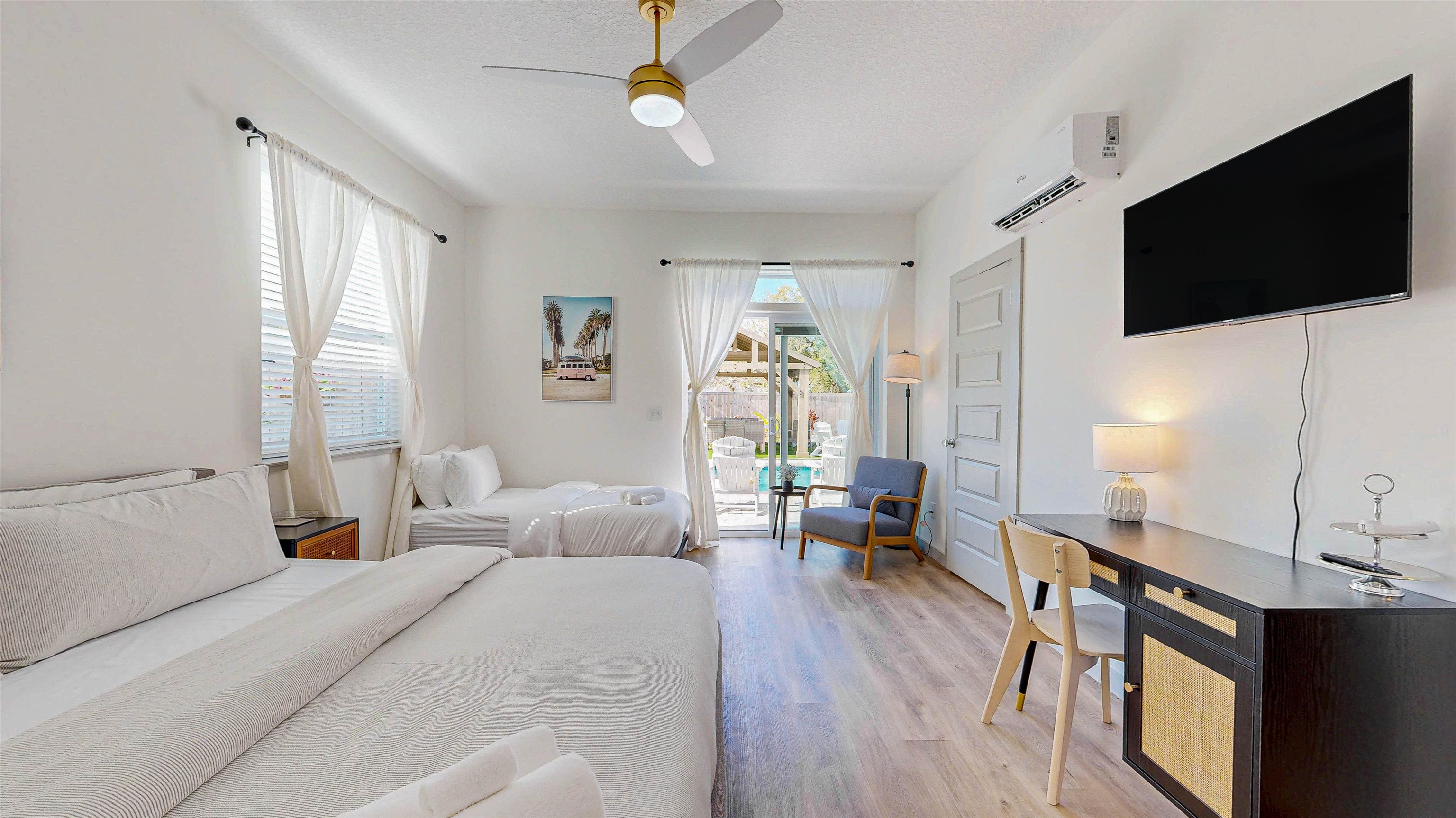 Image 55 of 90 For 16-18-20 Inlet Pl