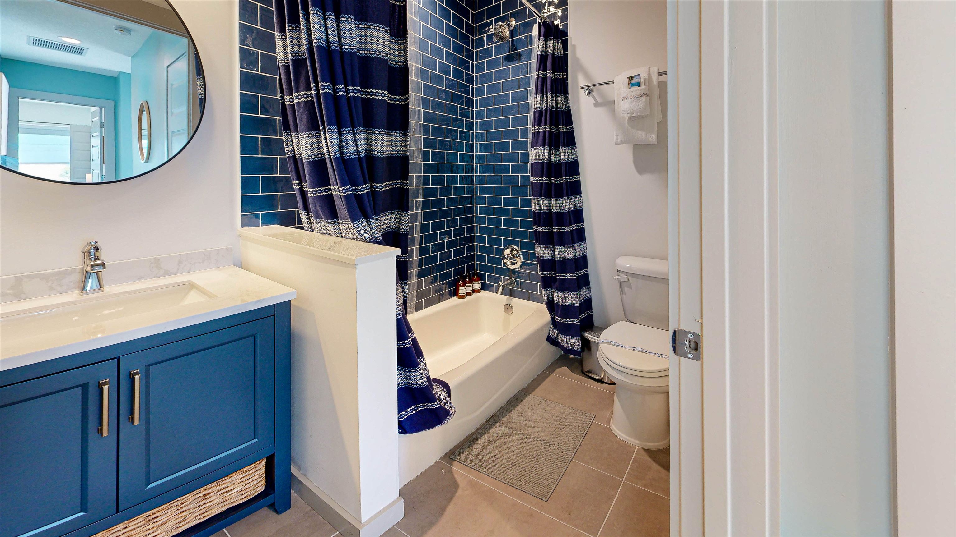 Image 65 of 90 For 16-18-20 Inlet Pl