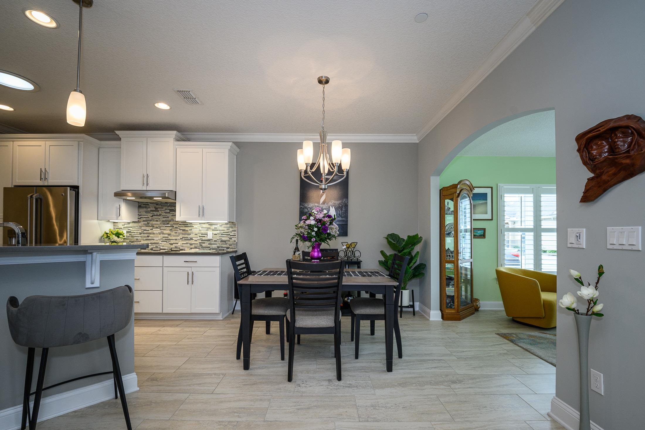 Image 21 of 67 For 68 Ocale Ct  