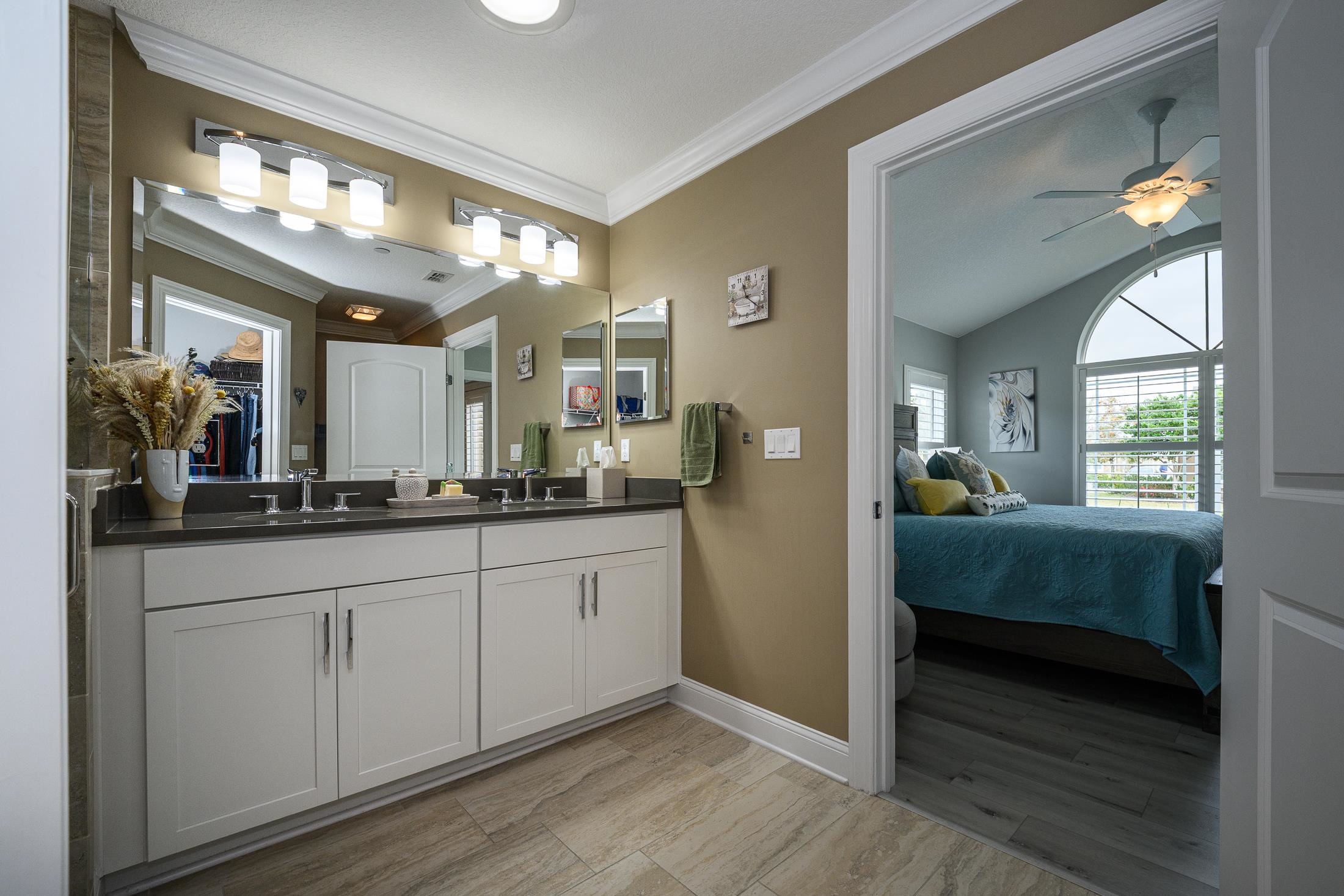 Image 37 of 67 For 68 Ocale Ct  