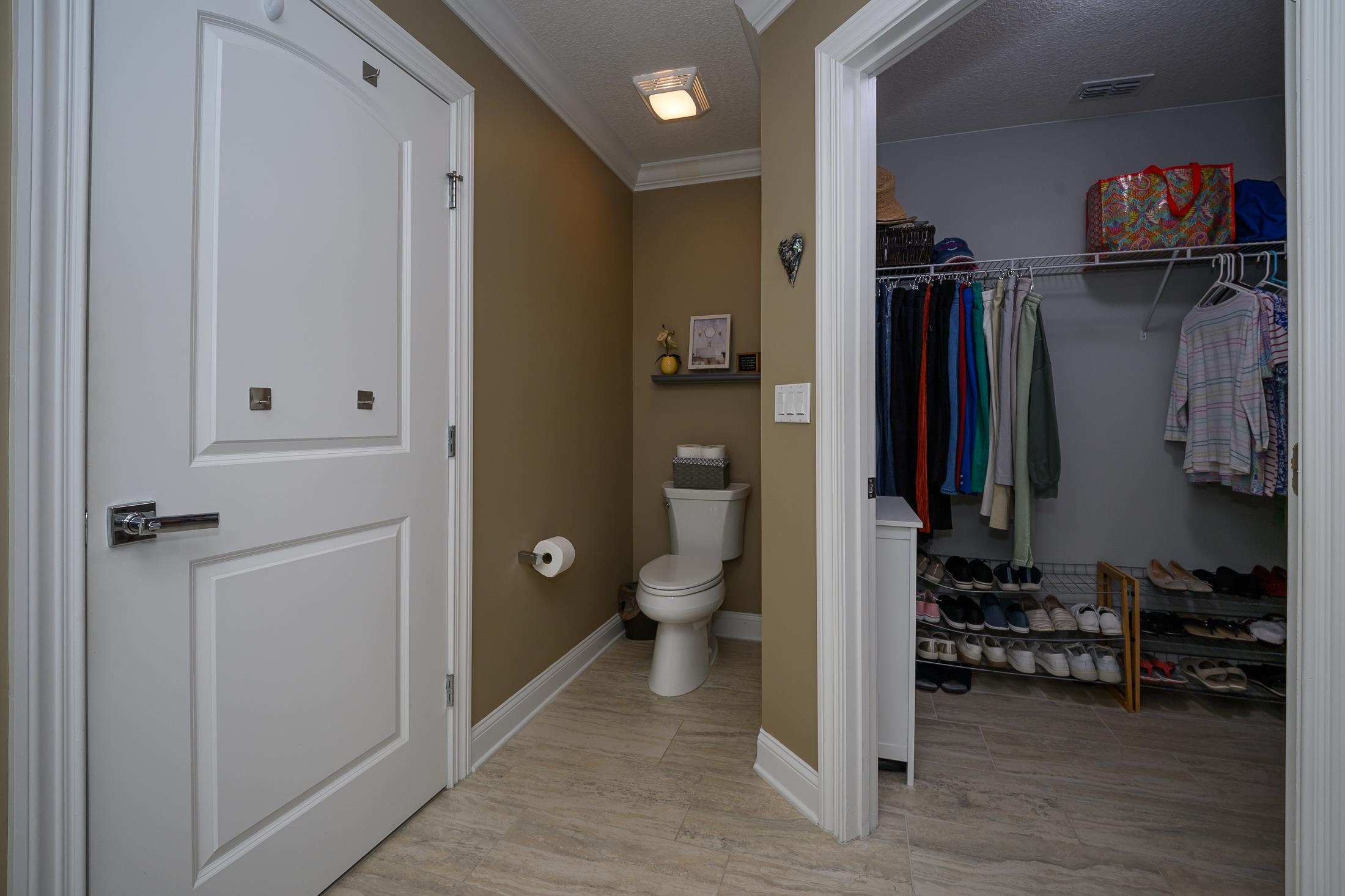 Image 39 of 67 For 68 Ocale Ct  