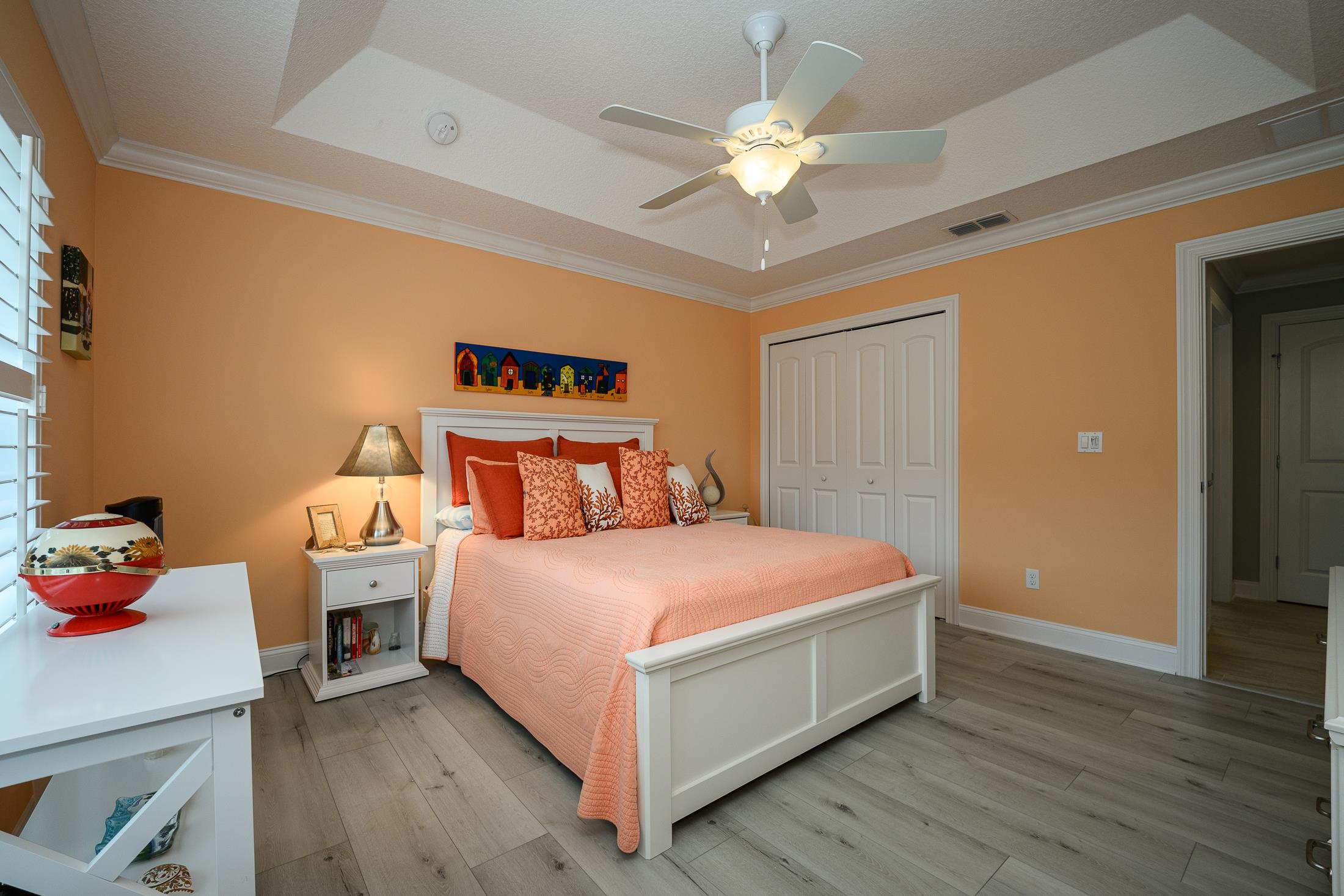 Image 42 of 67 For 68 Ocale Ct  