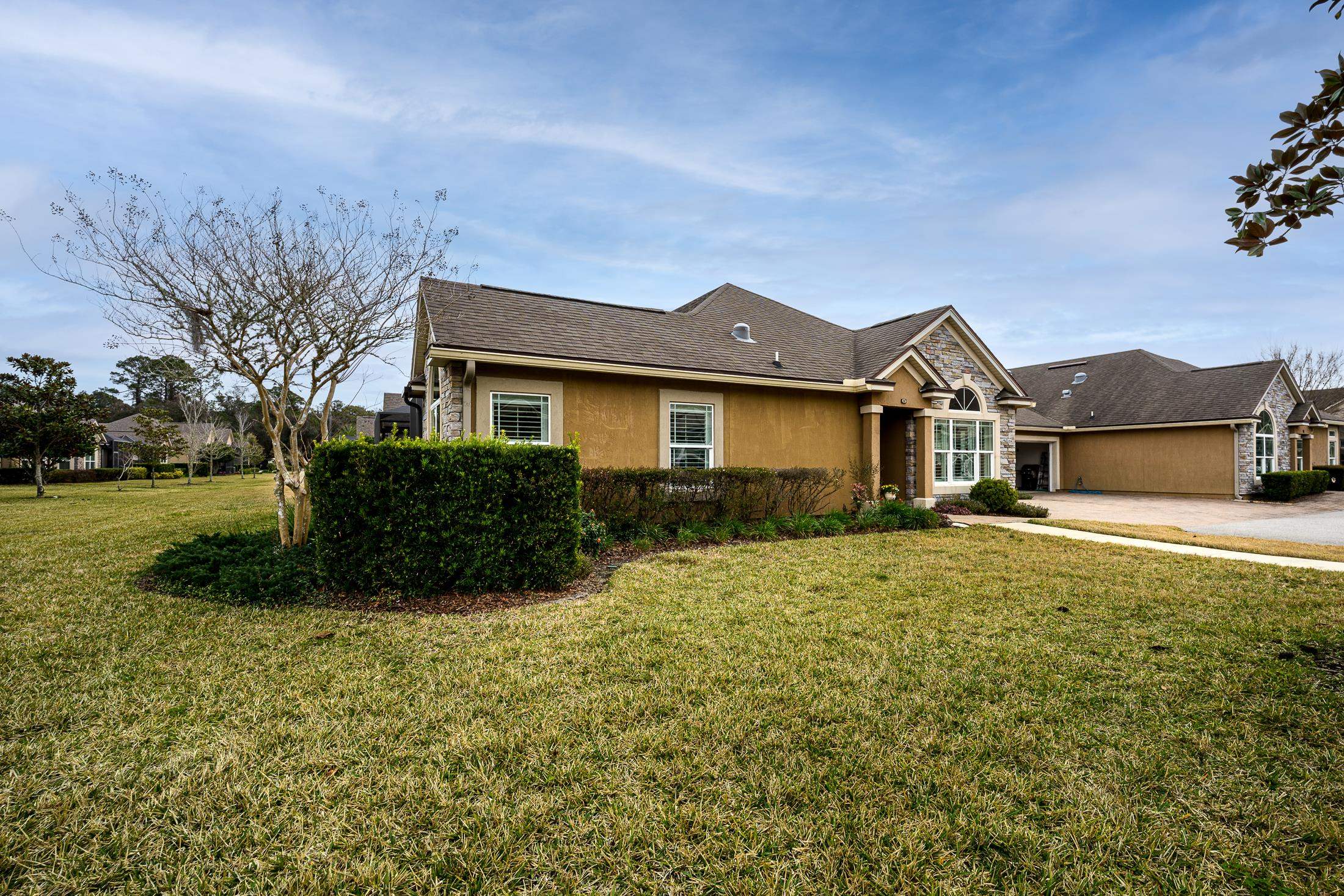 Image 54 of 67 For 68 Ocale Ct  