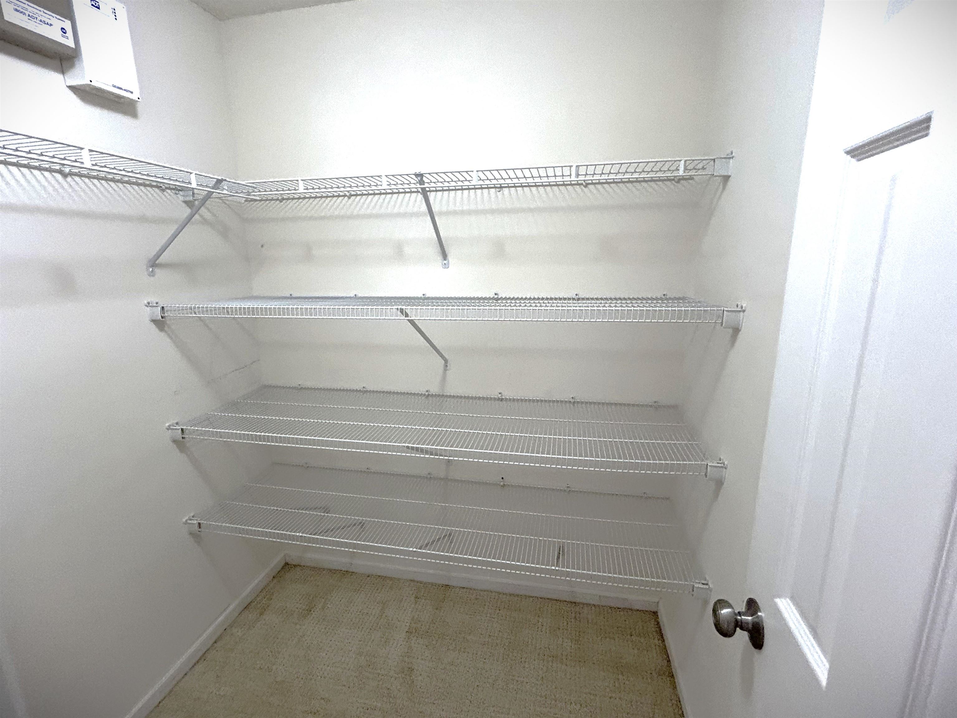 Image 12 of 27 For 2013 Fieldstone Ct